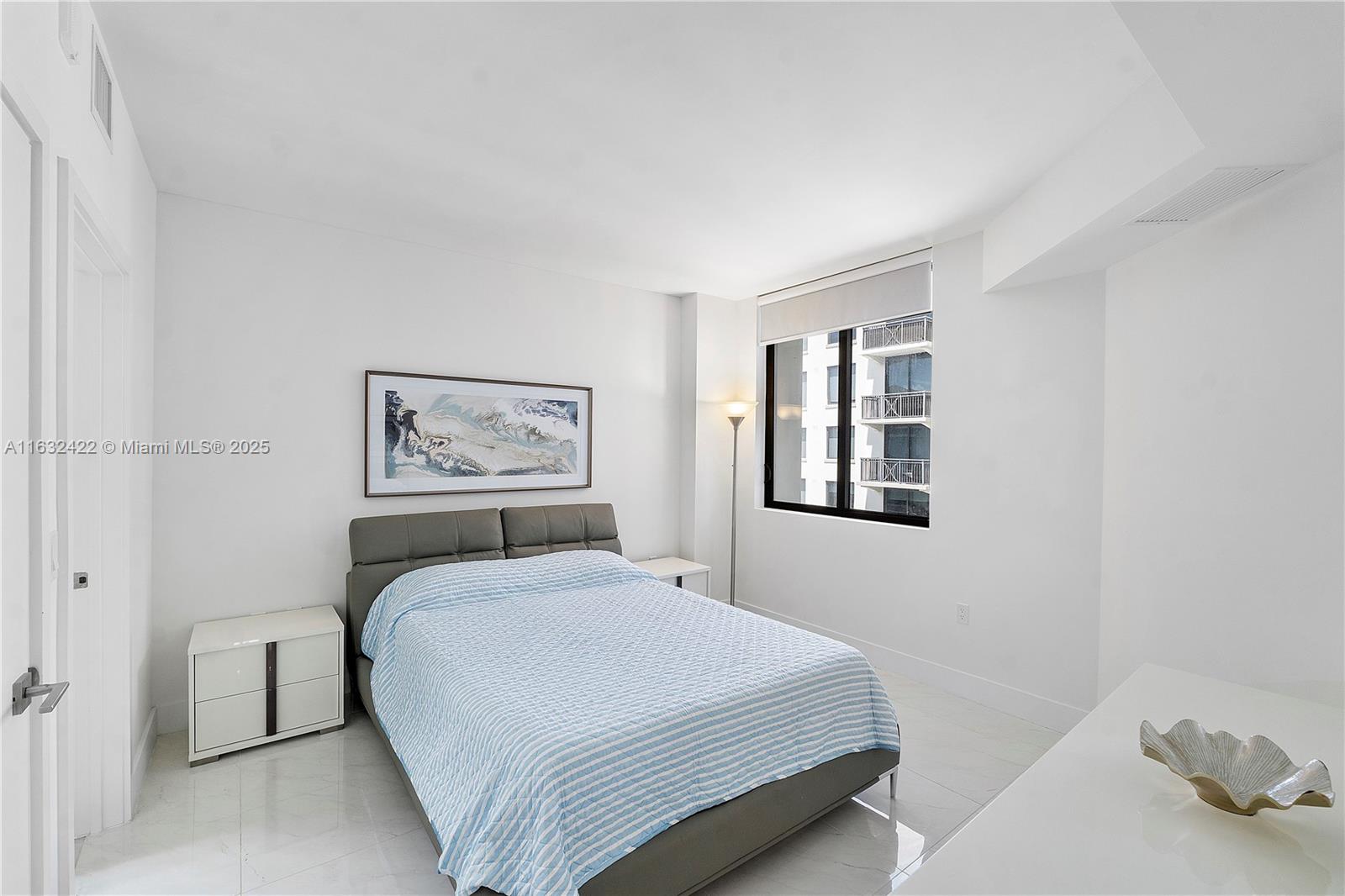 301 Altara Ave # 816
