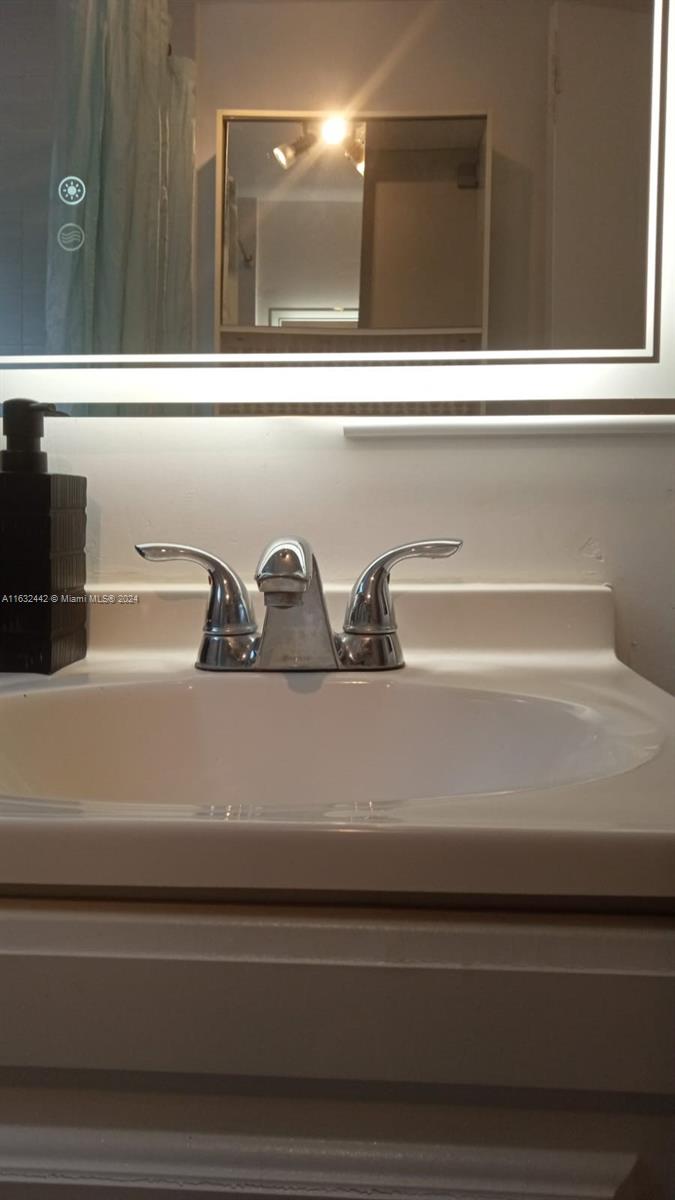 1604 Drexel Ave # 101