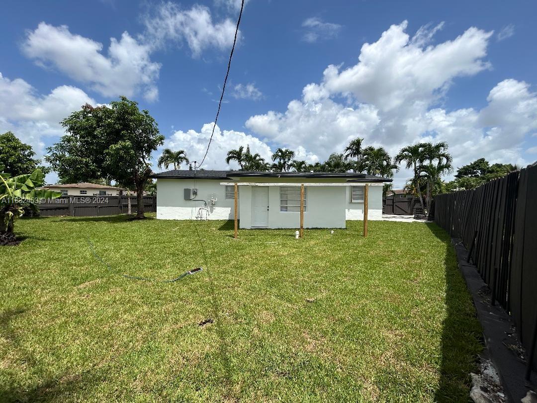 11880 SW 185th St