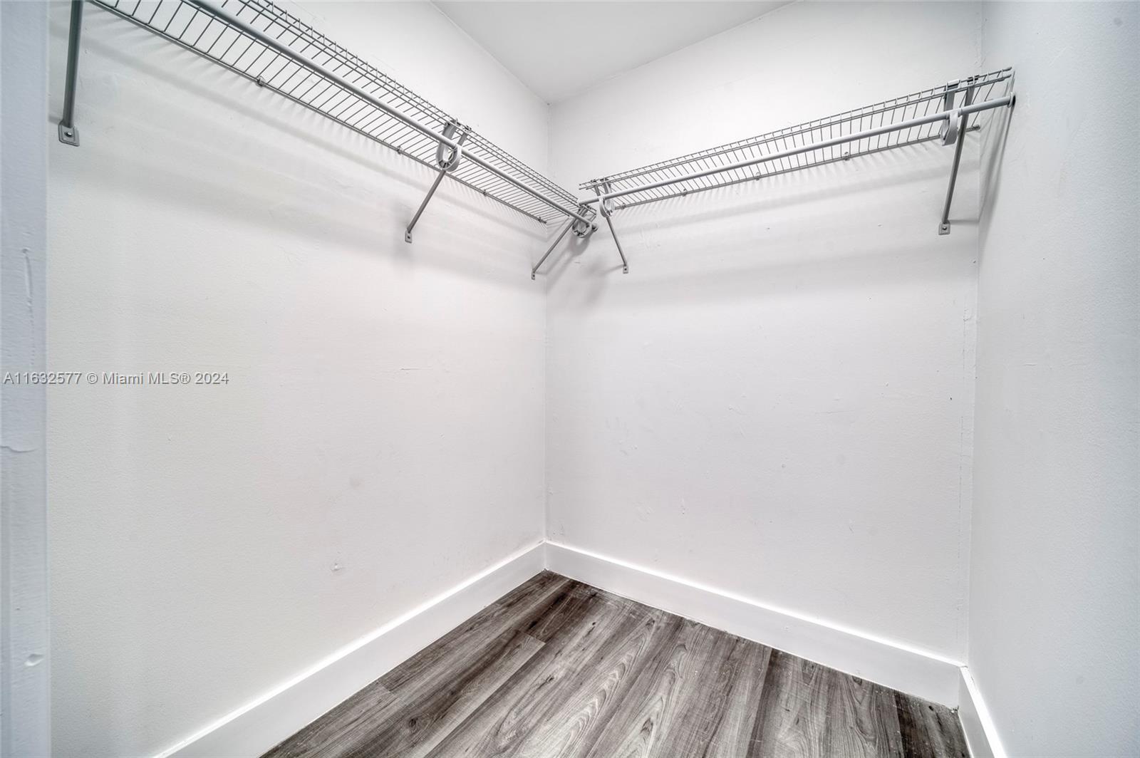 10875 SW 112th Ave # 306