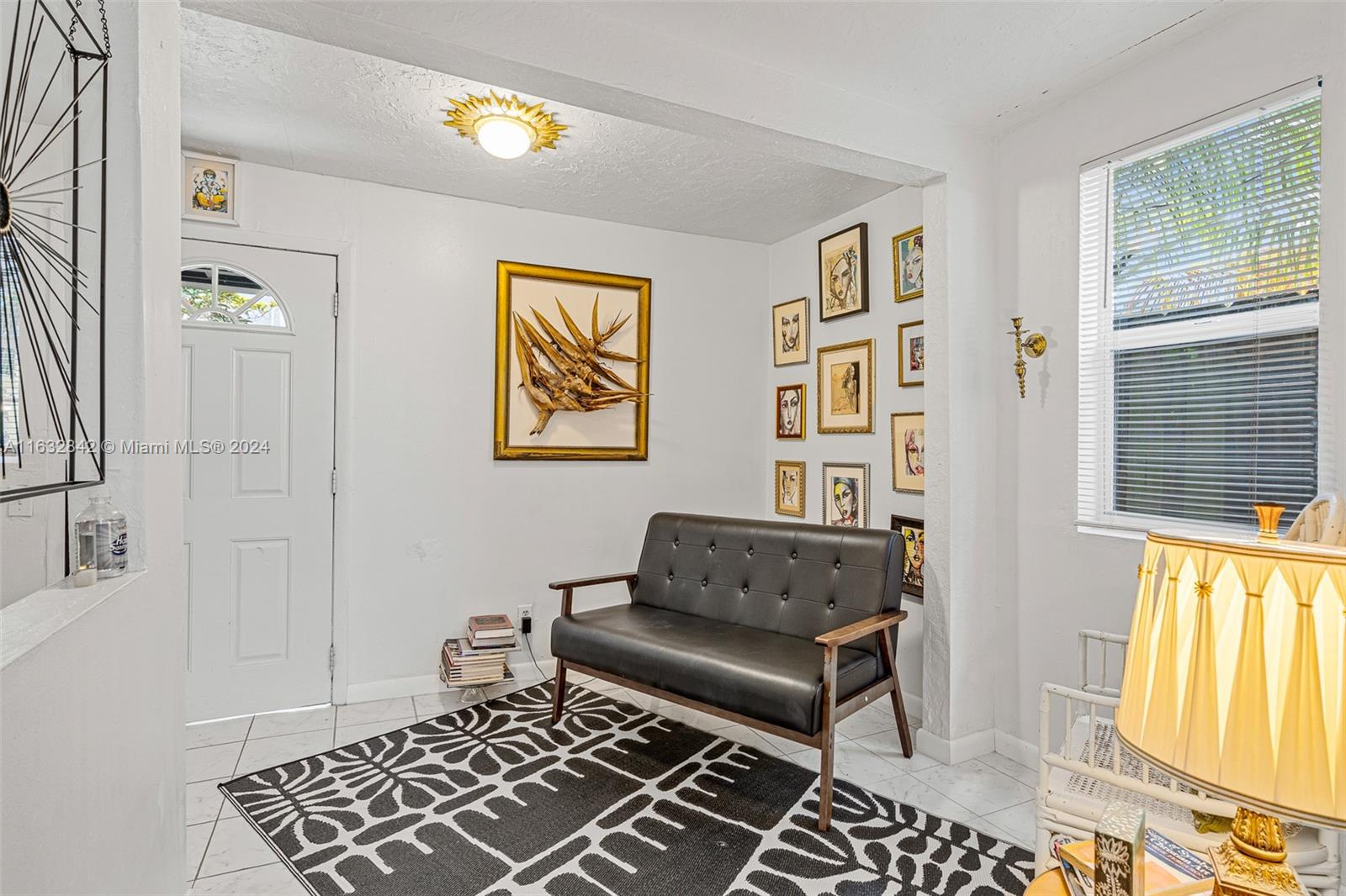 224 SW 6th Ave