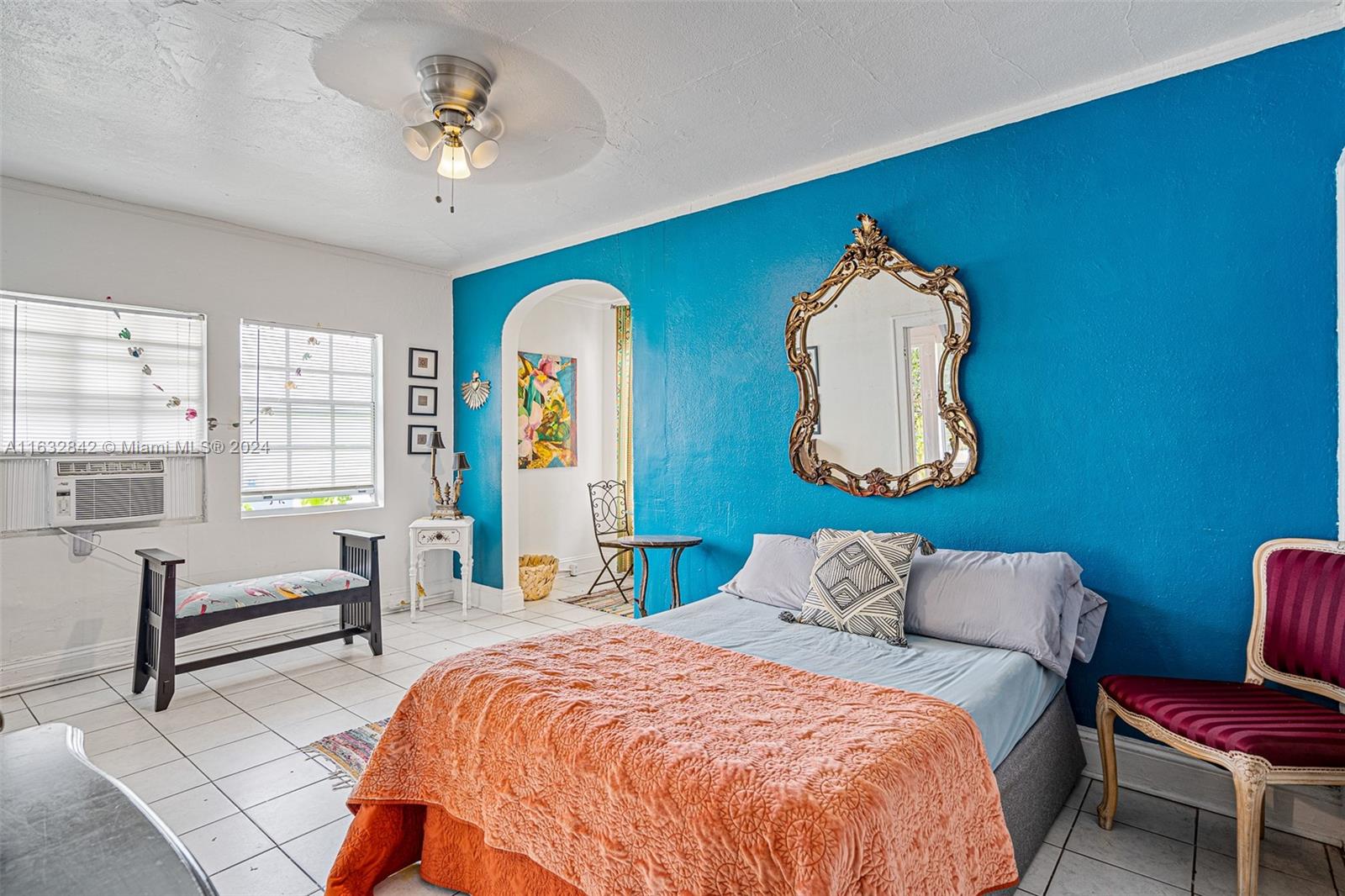224 SW 6th Ave