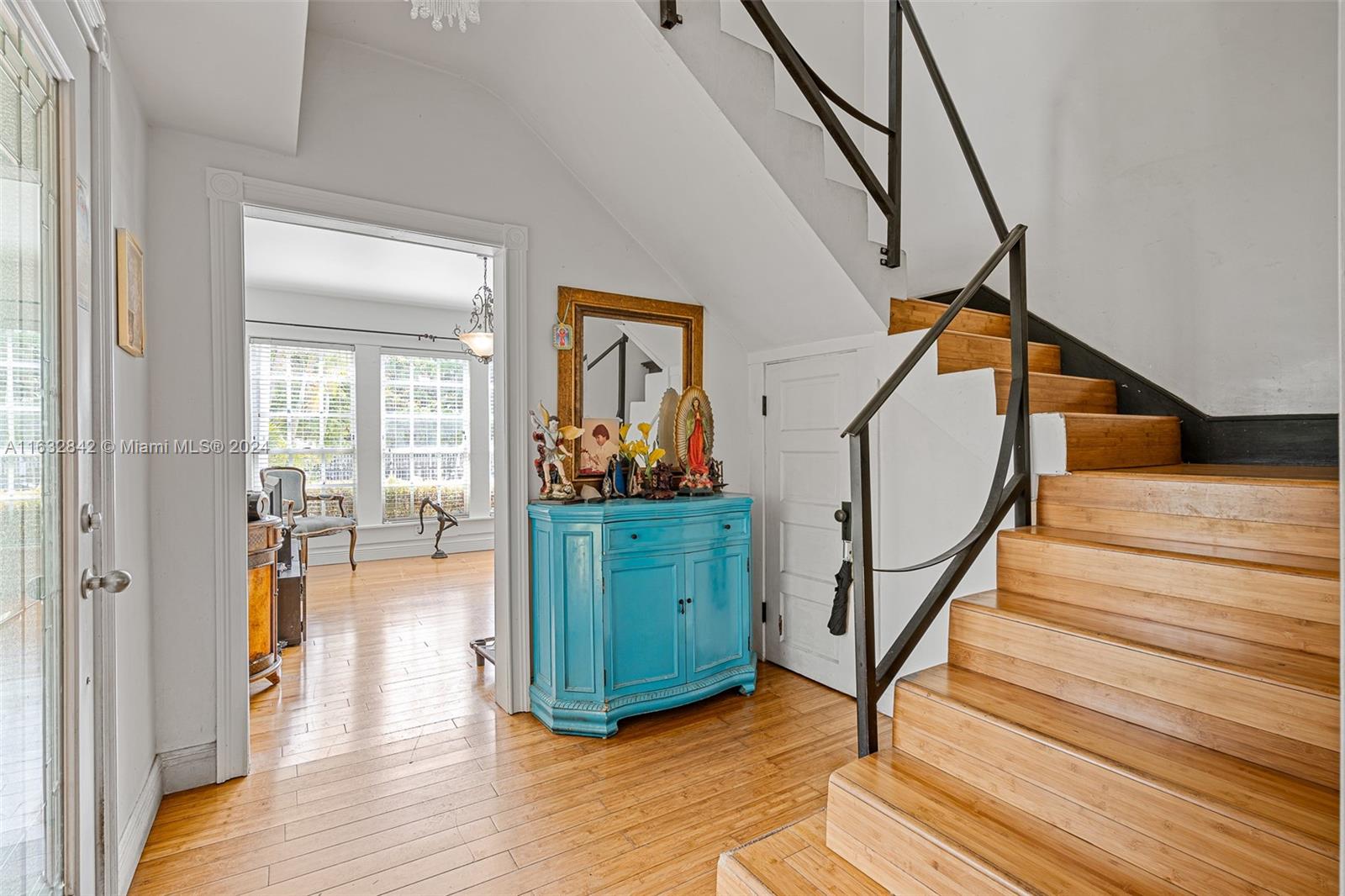 224 SW 6th Ave