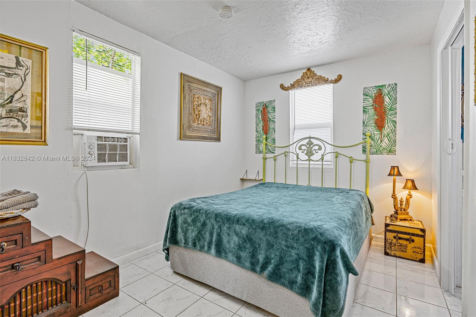 224 SW 6th Ave