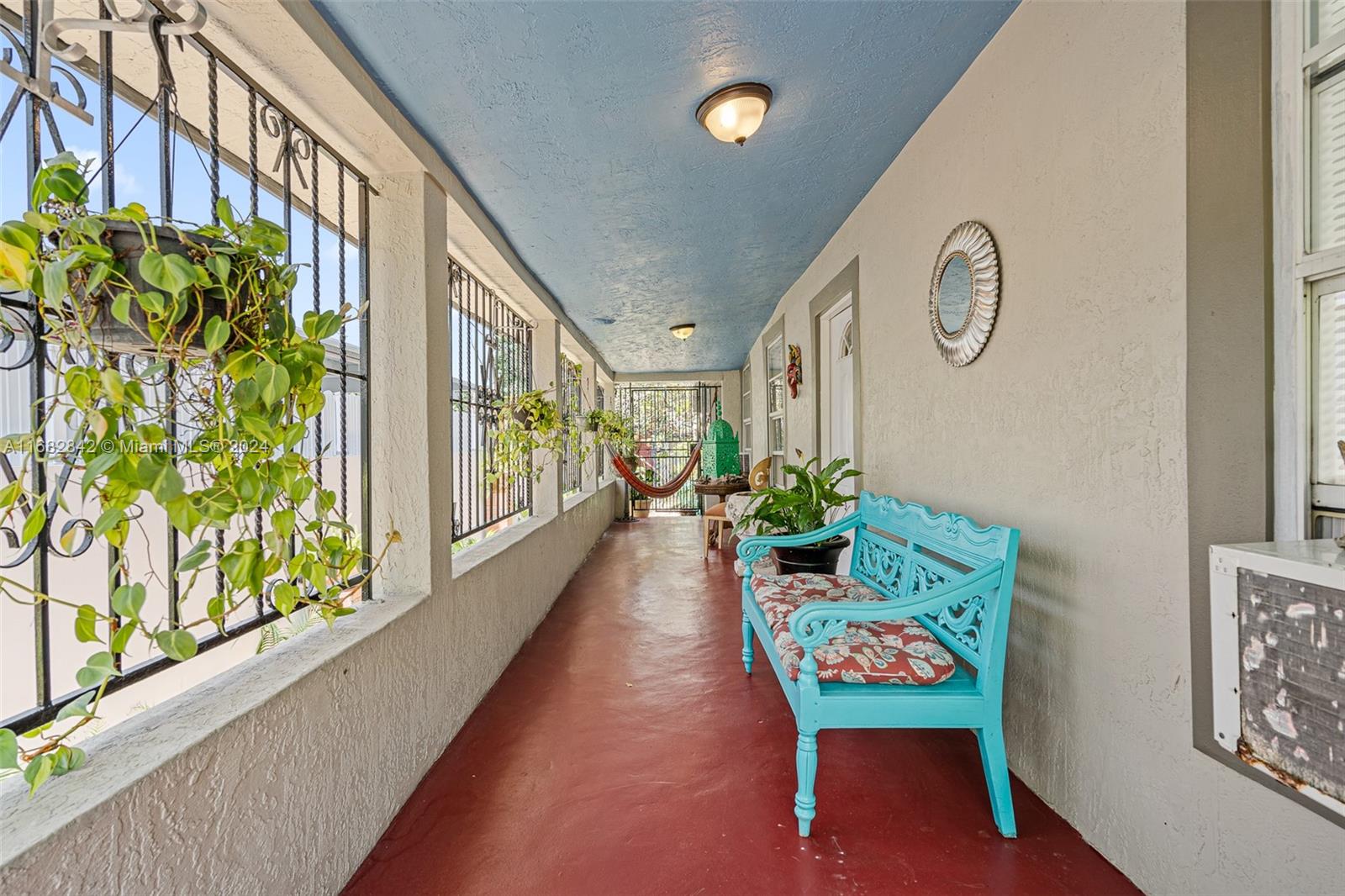 224 SW 6th Ave