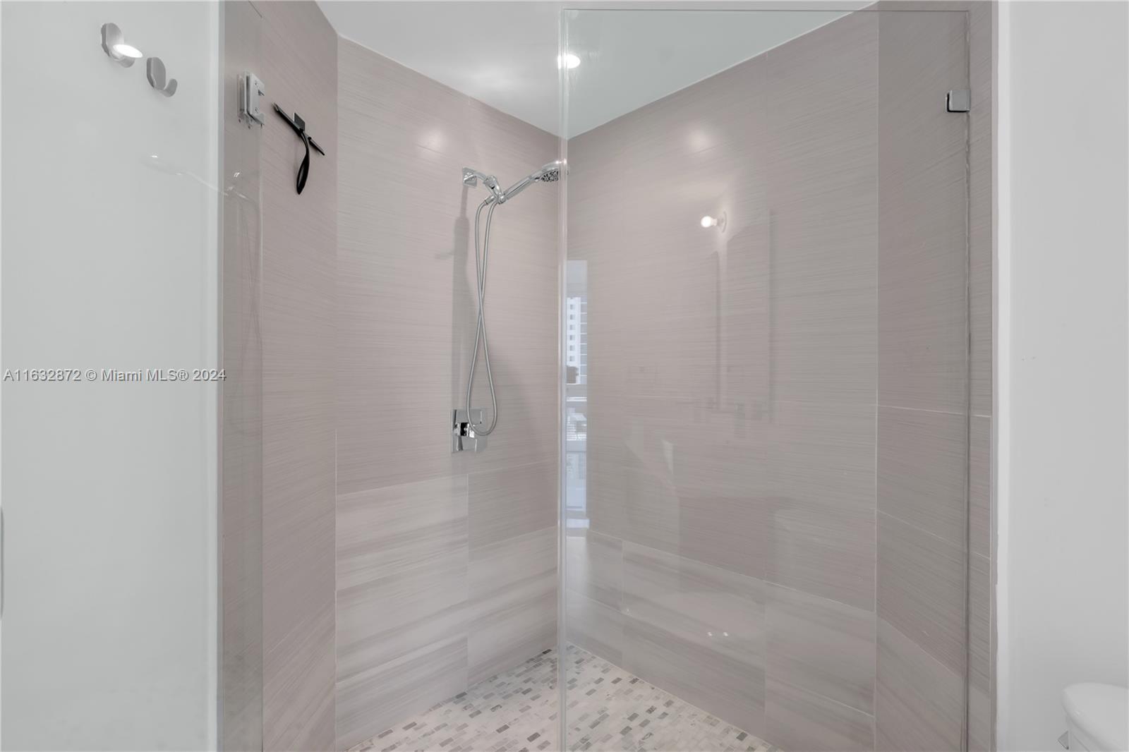 1010 SW 2nd Ave # 1003