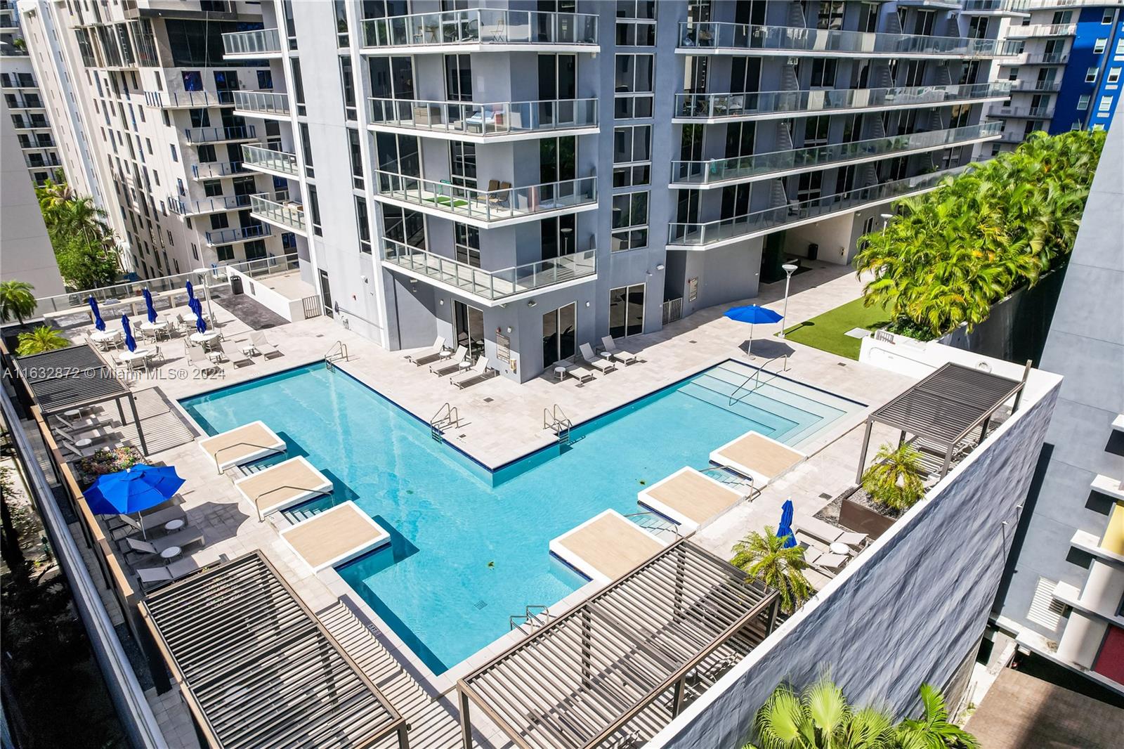 1010 SW 2nd Ave # 1003