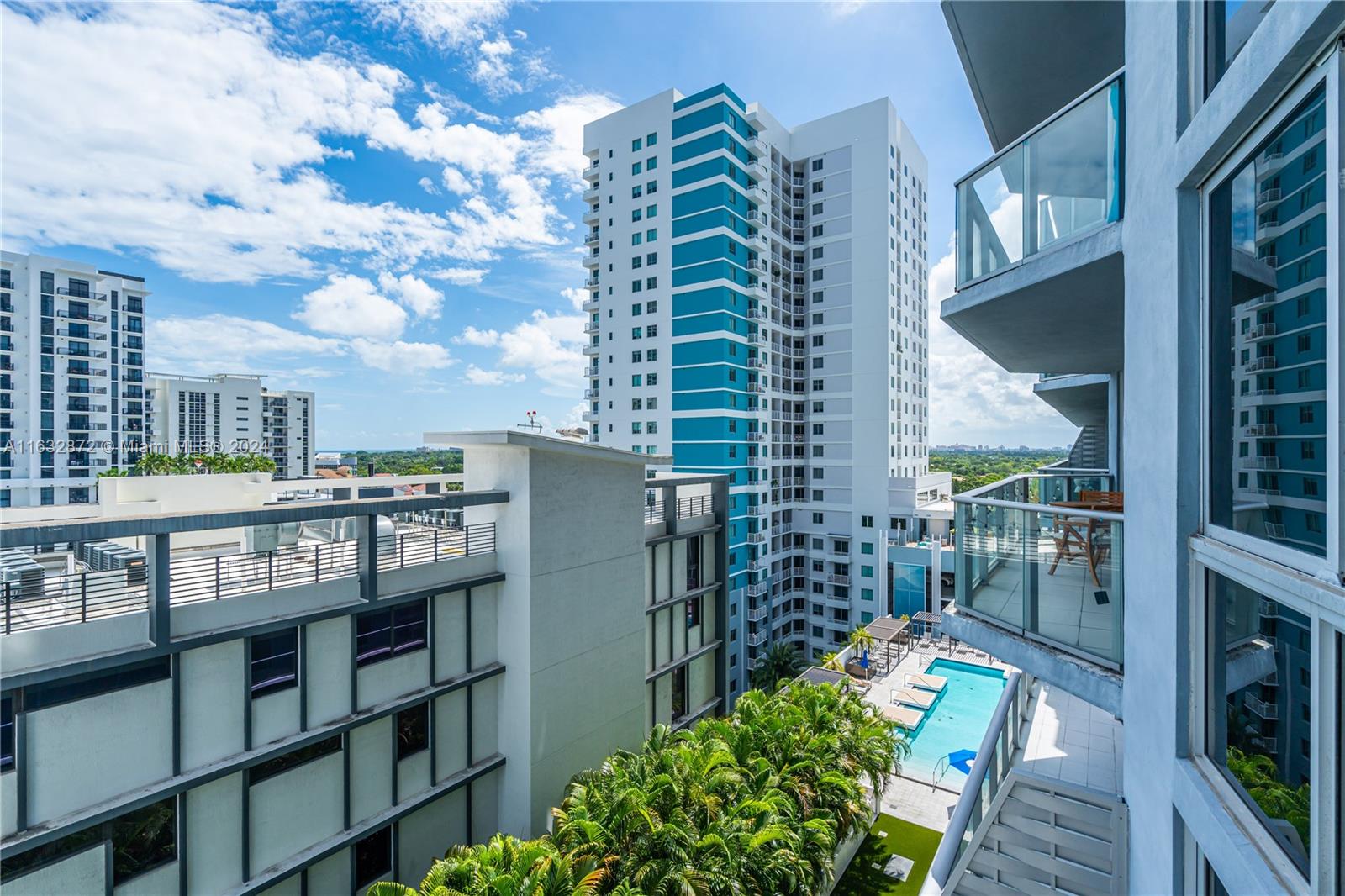 1010 SW 2nd Ave # 1003