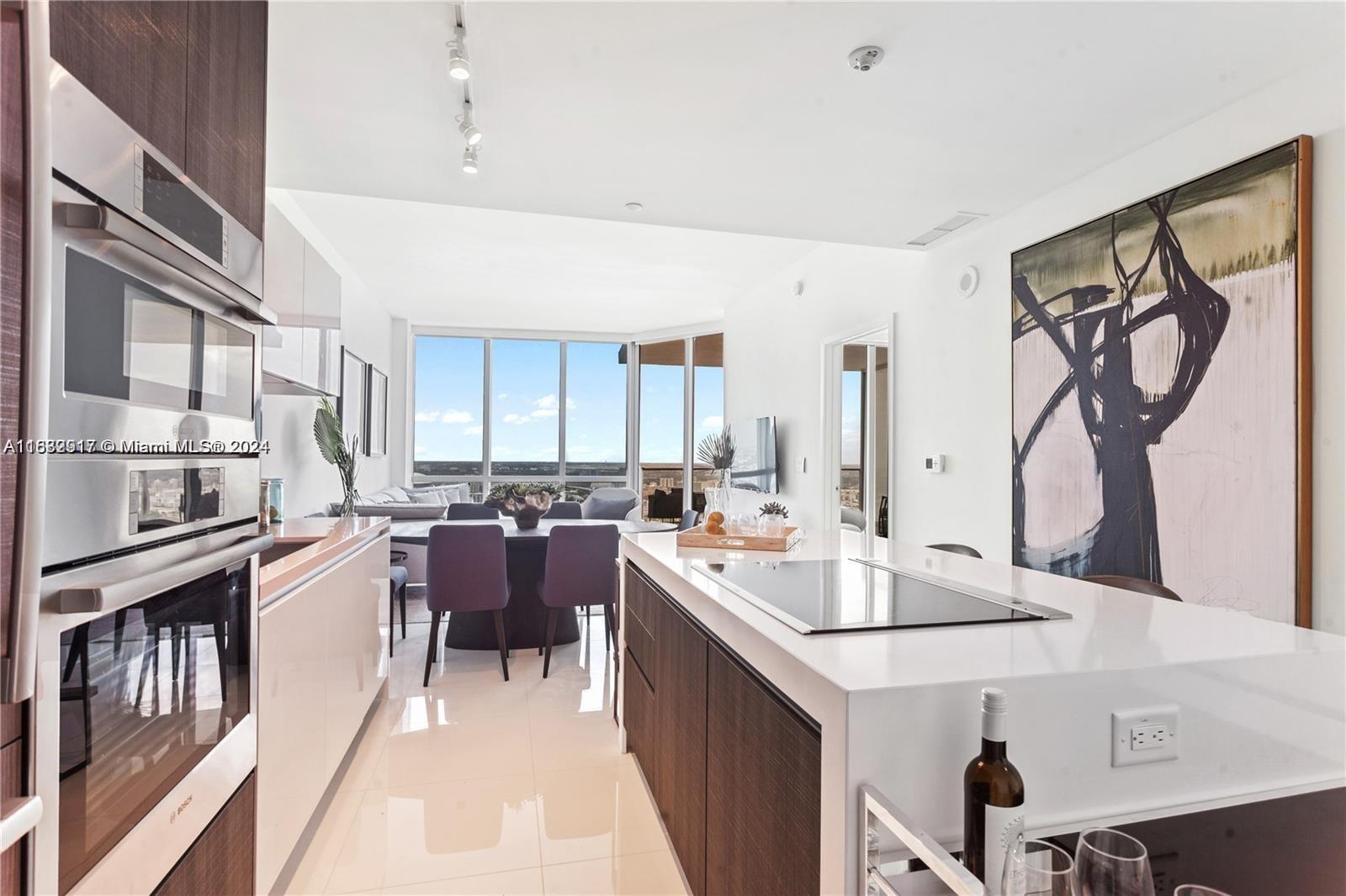 851 NE 1st Ave # 4106