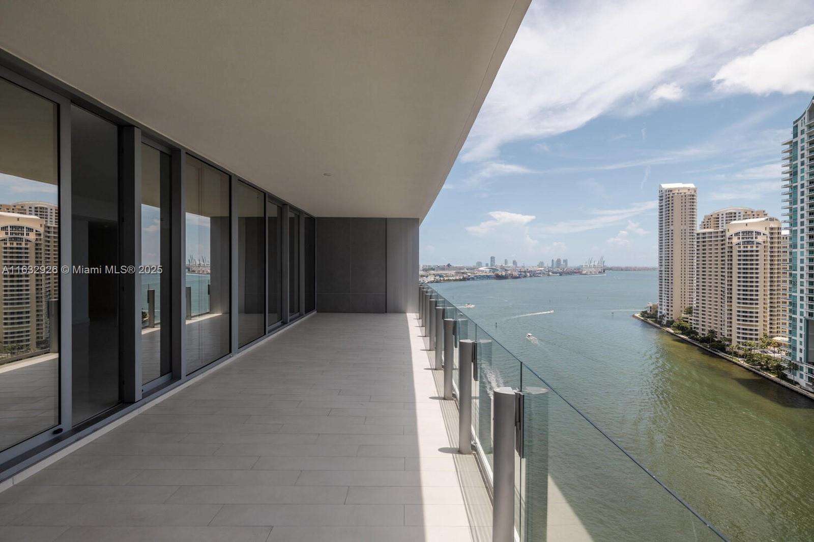 300 Biscayne Blvd Way # 1902