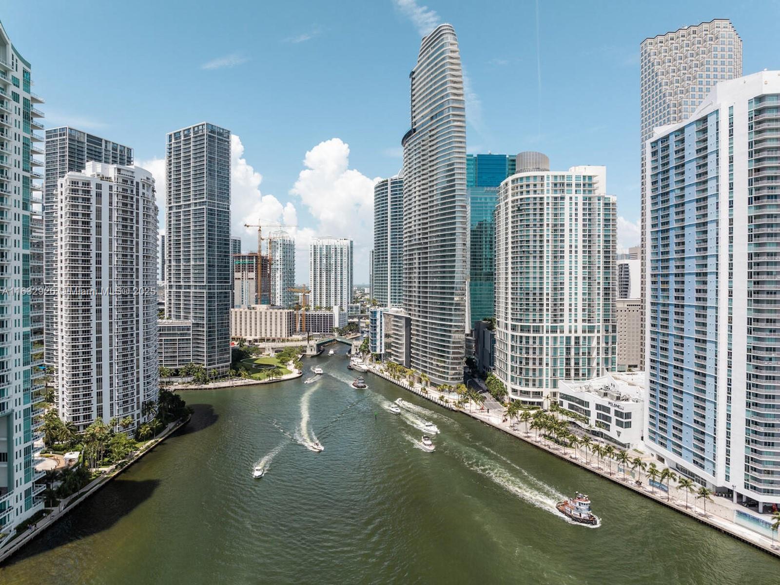 300 Biscayne Blvd Way # 1902