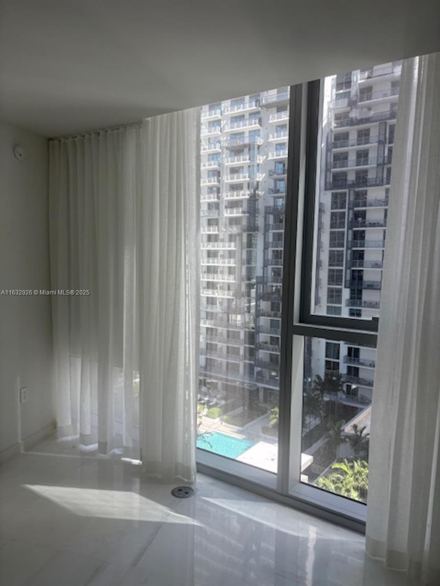 300 Biscayne Blvd Way # 1902