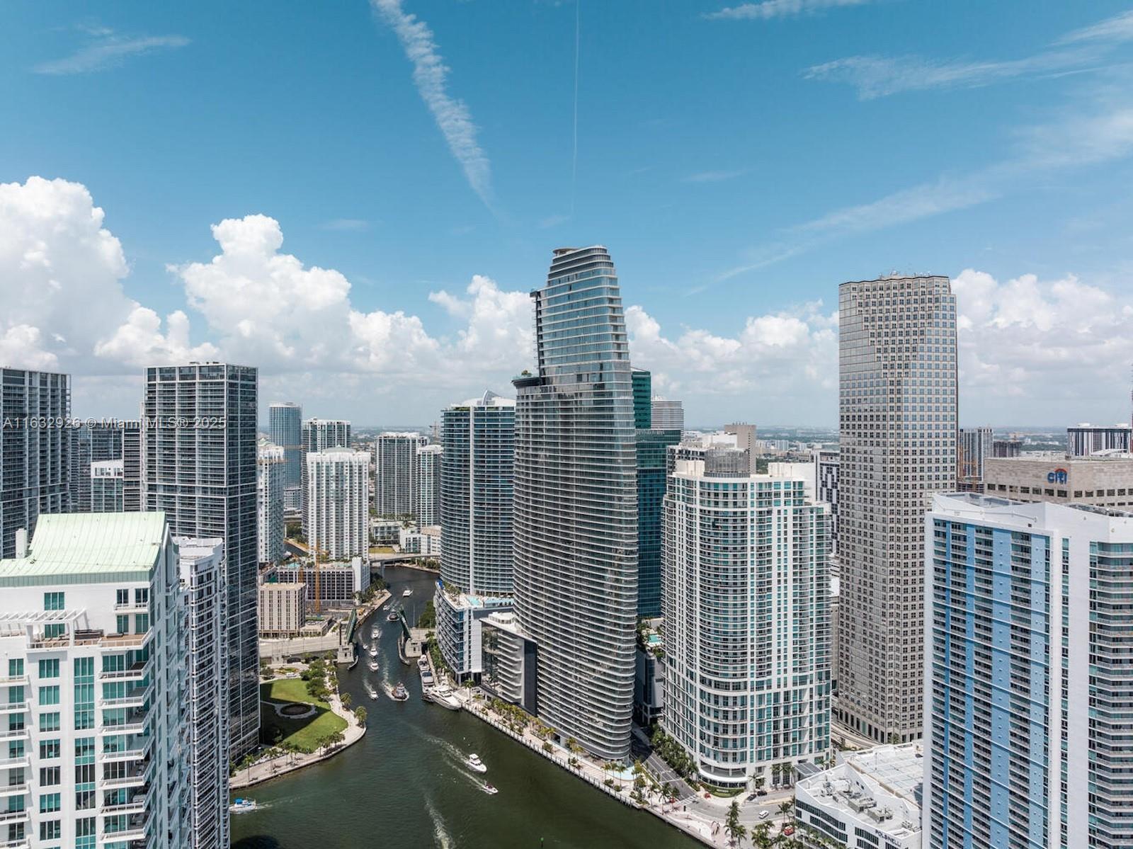 300 Biscayne Blvd Way # 1902