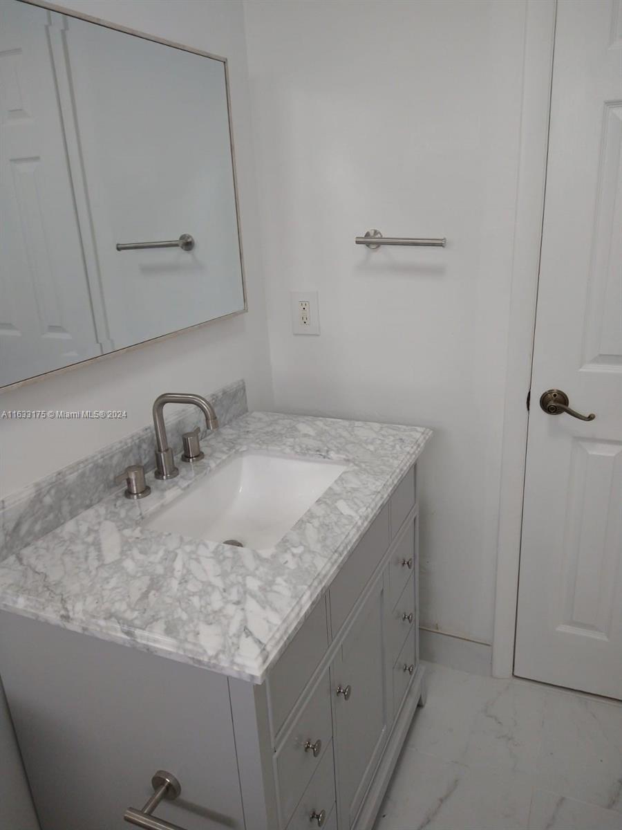 5111 W Oakland Park Blvd # 110