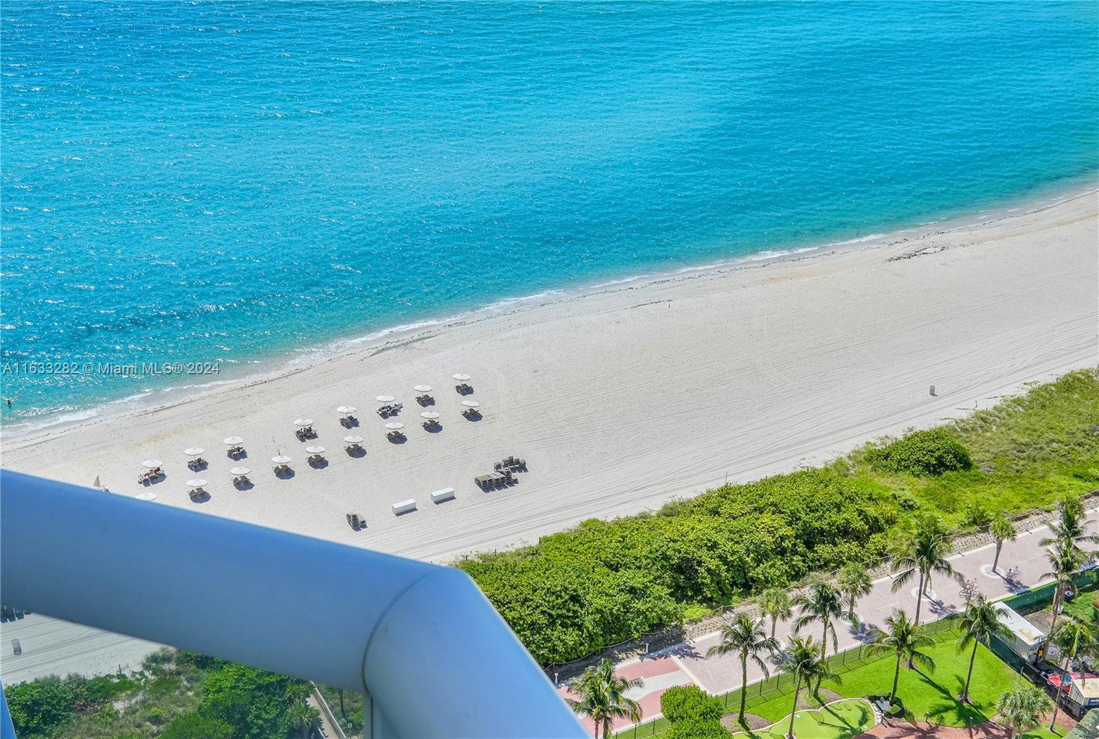 4779 Collins Ave # 3104