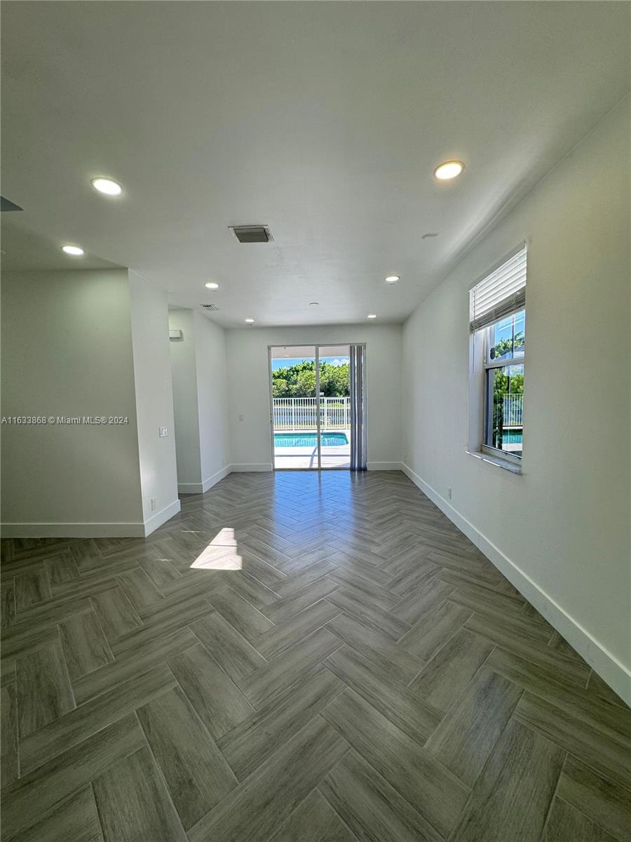 844 savannah fall