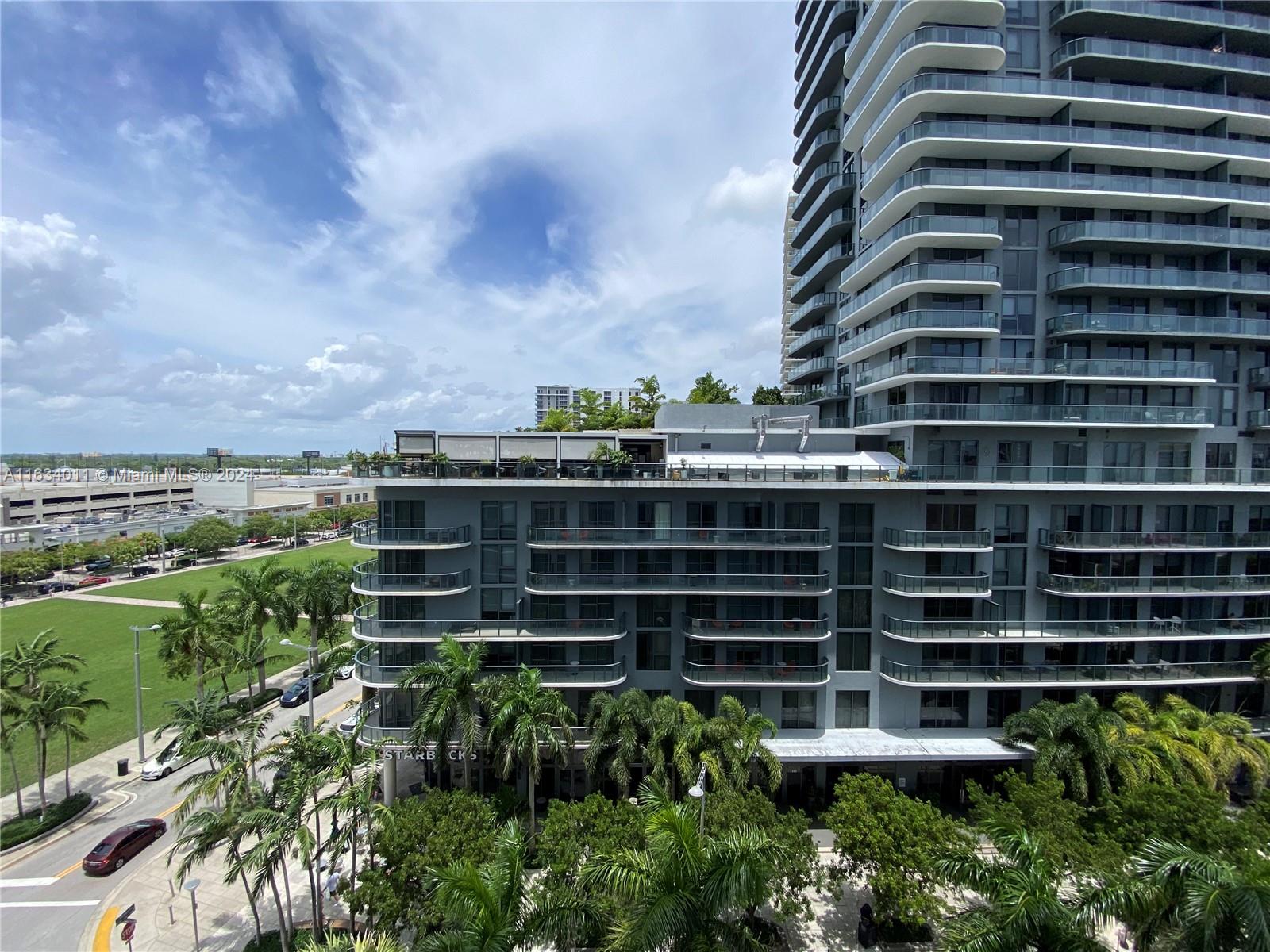 3301 NE 1st Ave # M0706