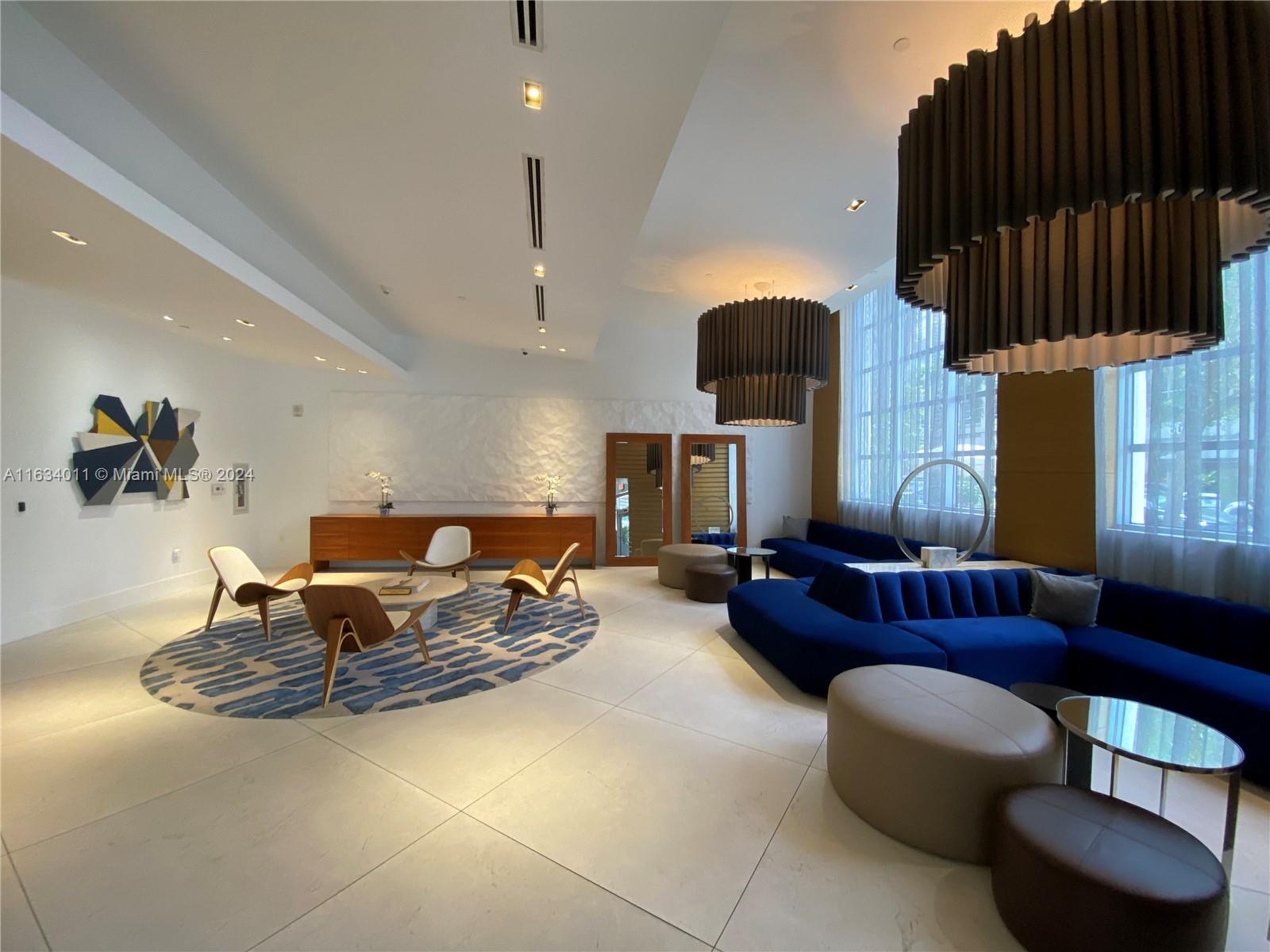 3301 NE 1st Ave # M0706