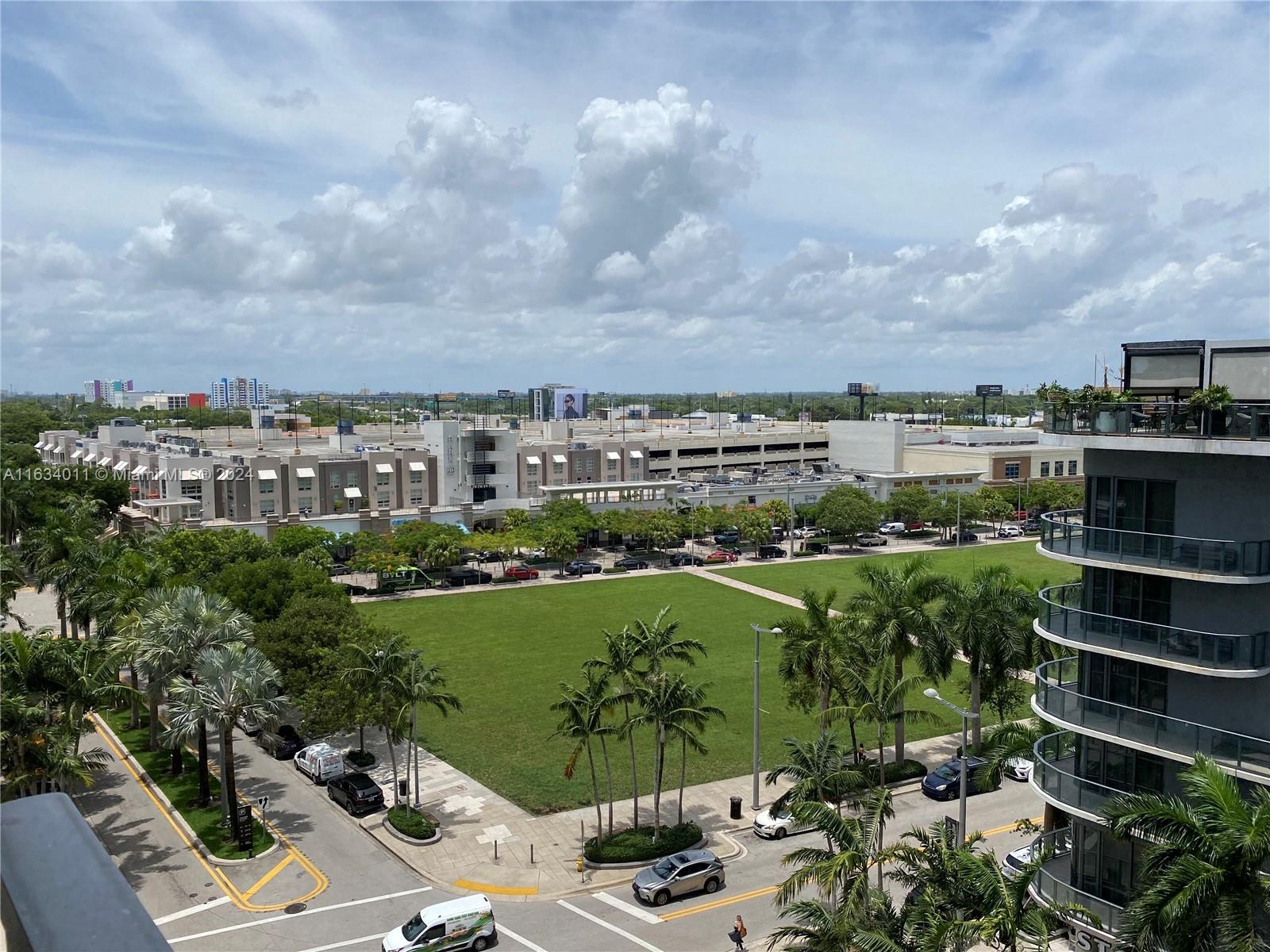 3301 NE 1st Ave # M0706