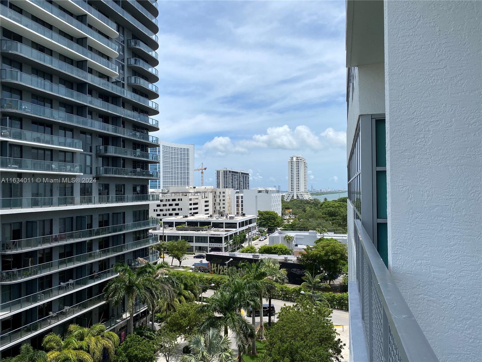 3301 NE 1st Ave # M0706