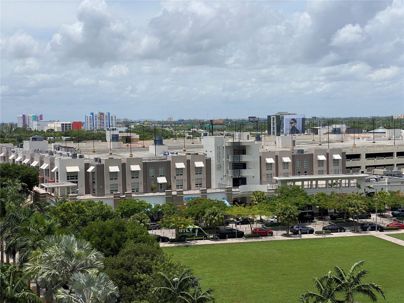 3301 NE 1st Ave # M0706