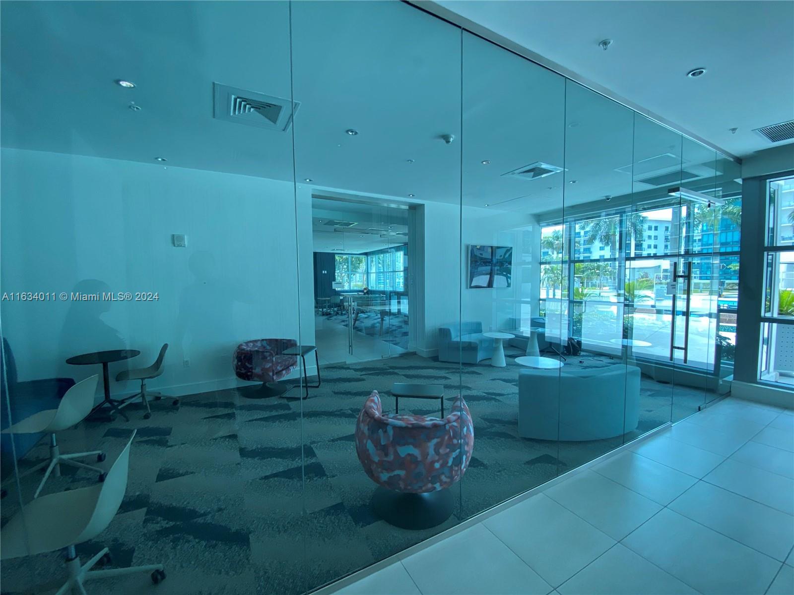 3301 NE 1st Ave # M0706