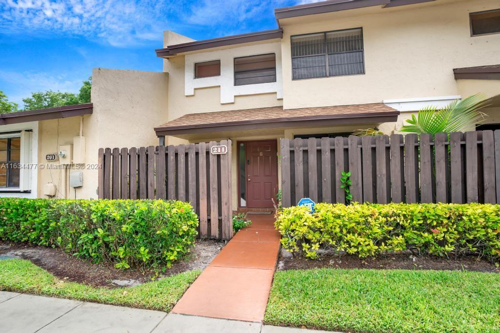 211 SW 97th Ave
