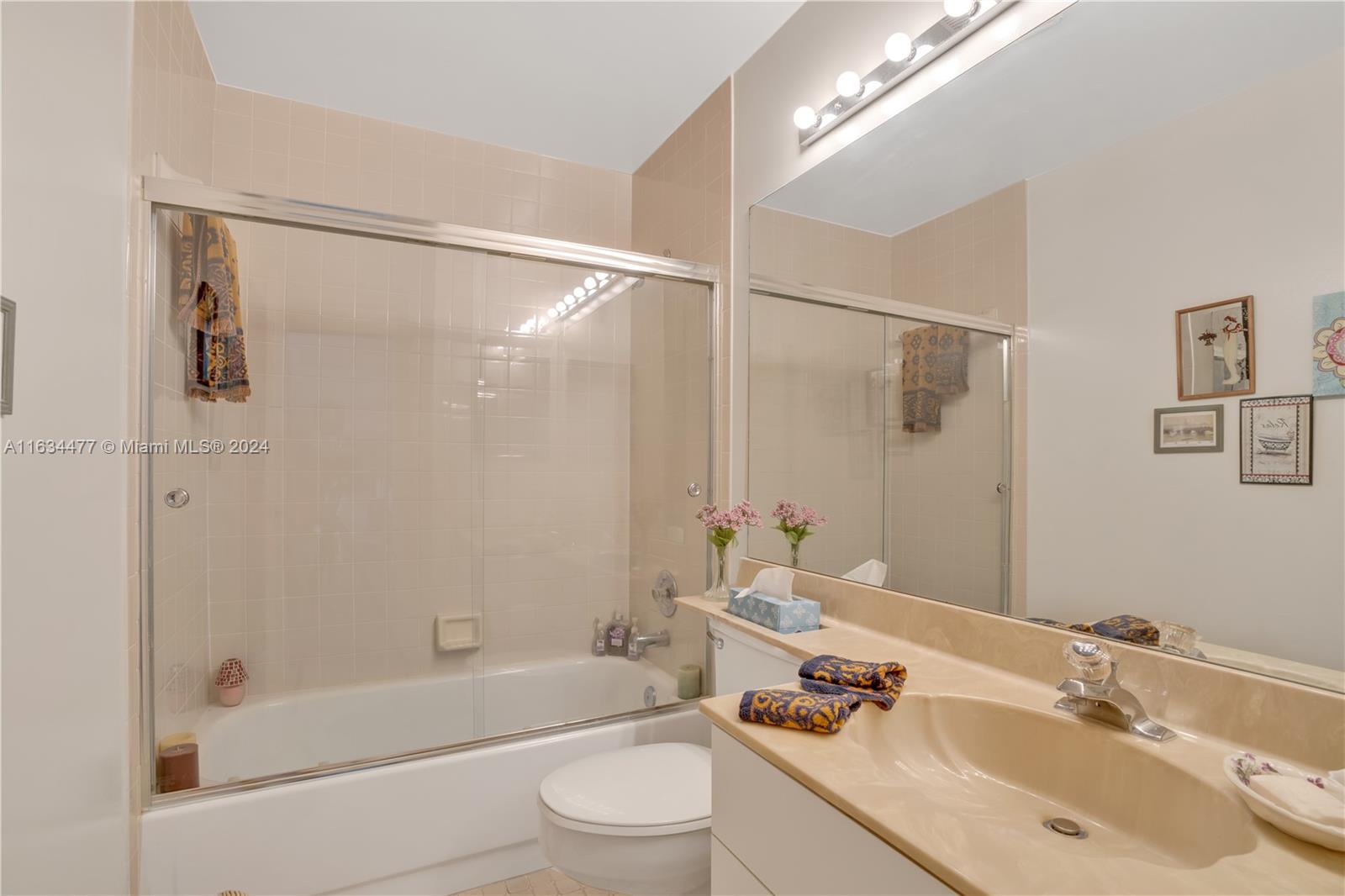 211 SW 97th Ave