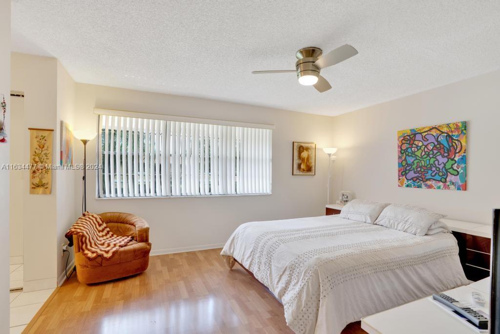 211 SW 97th Ave