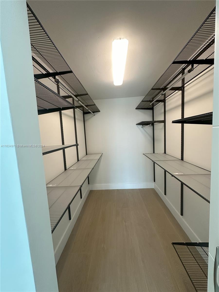 2655 Collins Ave # 1204