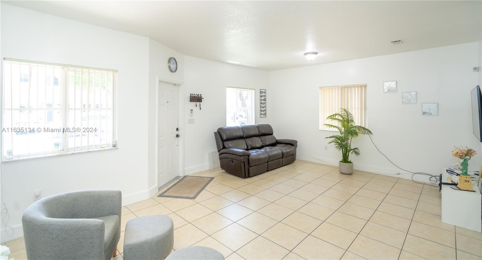 3026 SE 15th Ave # 3026
