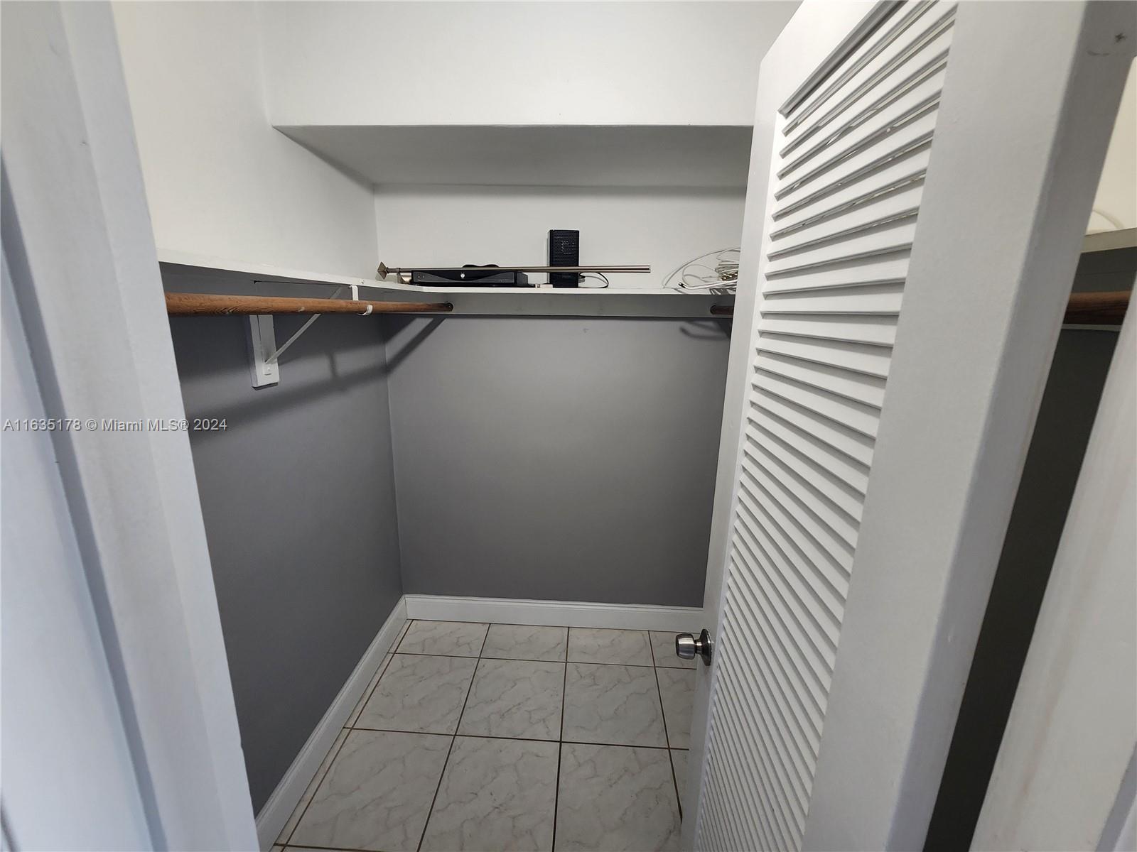 2903 E Point East Dr # K410