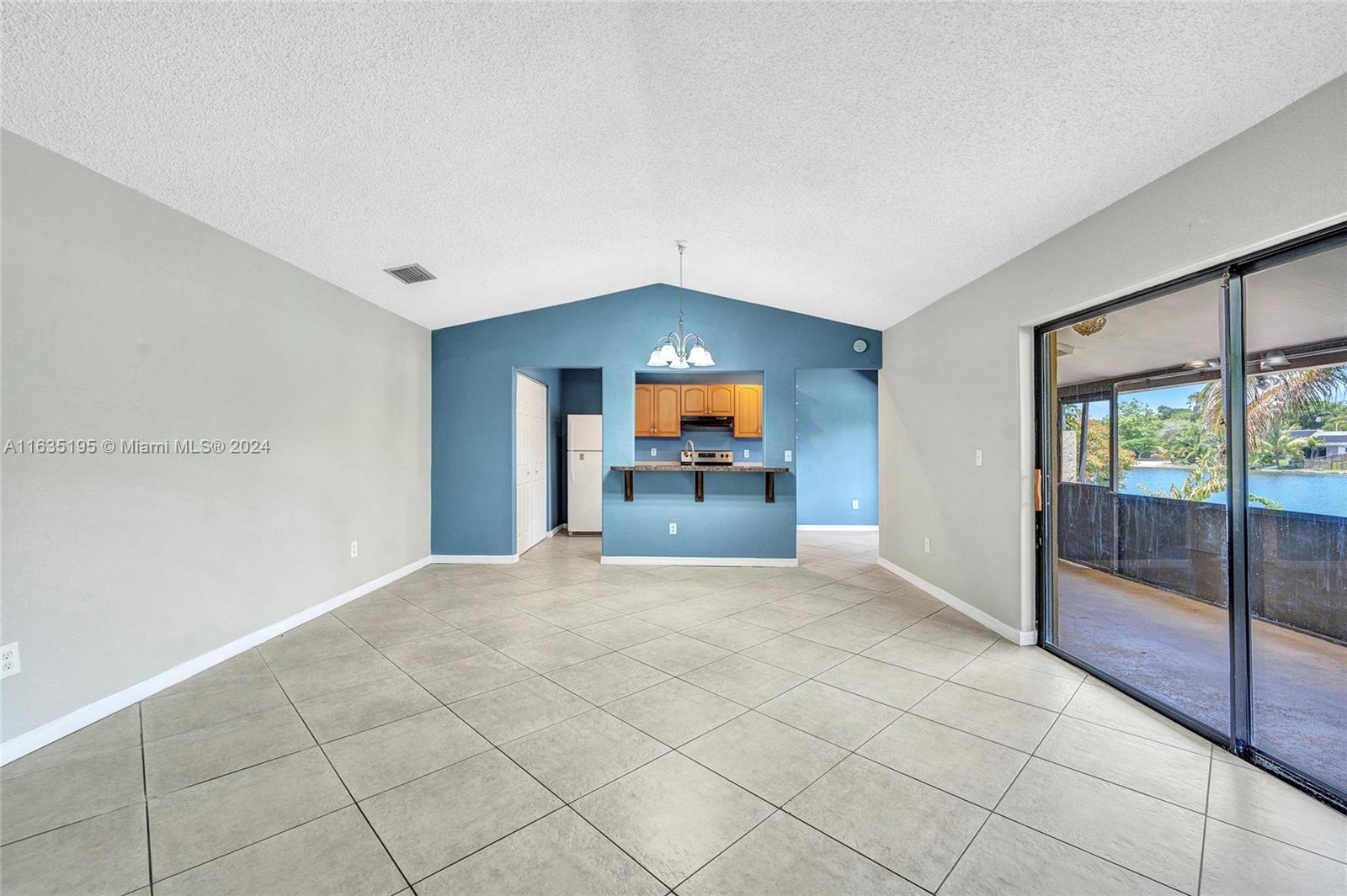 1489 Sandpiper Blvd # 0