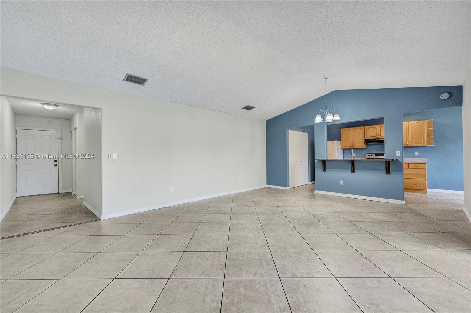 1489 Sandpiper Blvd # 0