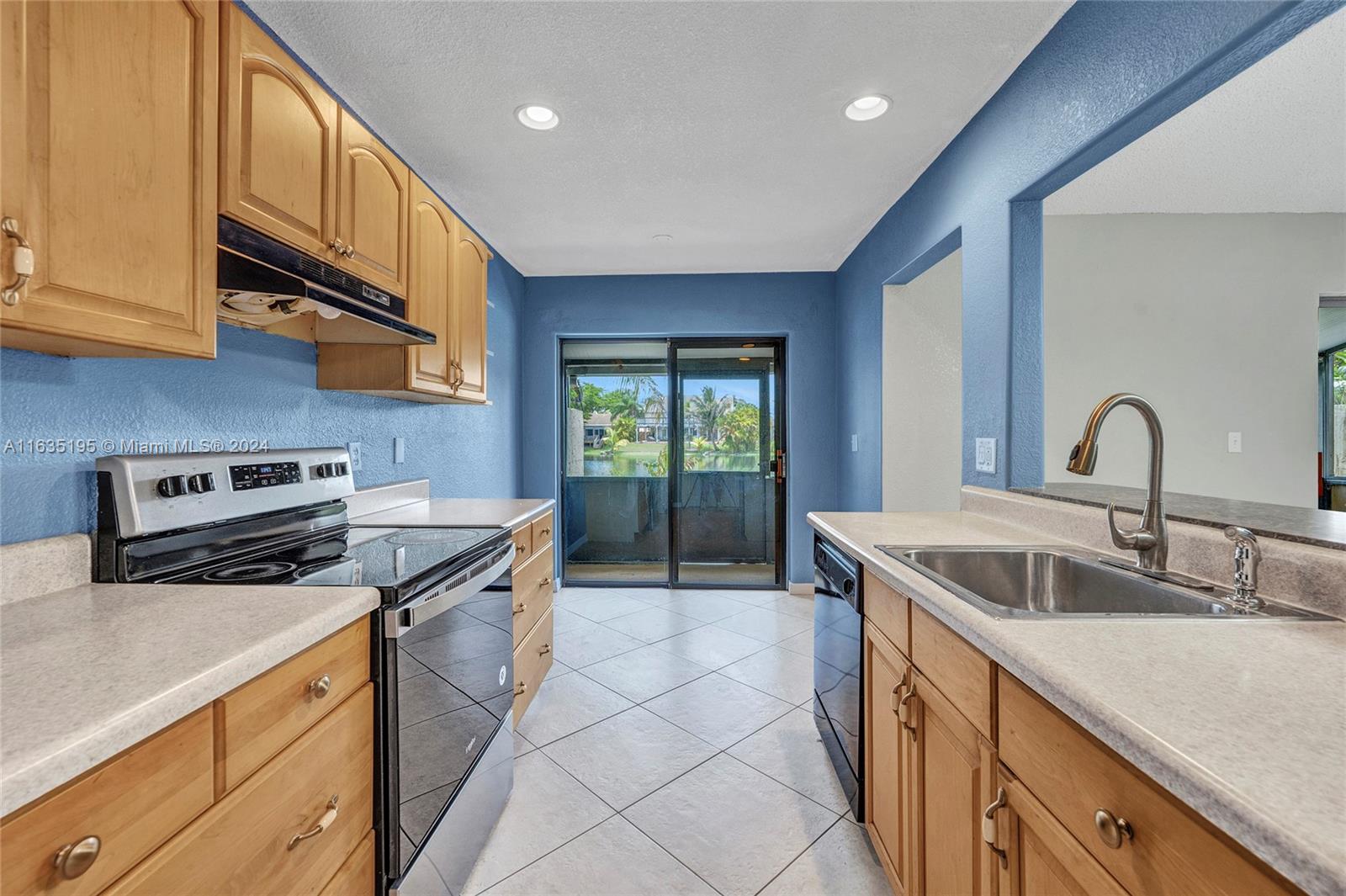 1489 Sandpiper Blvd # 0