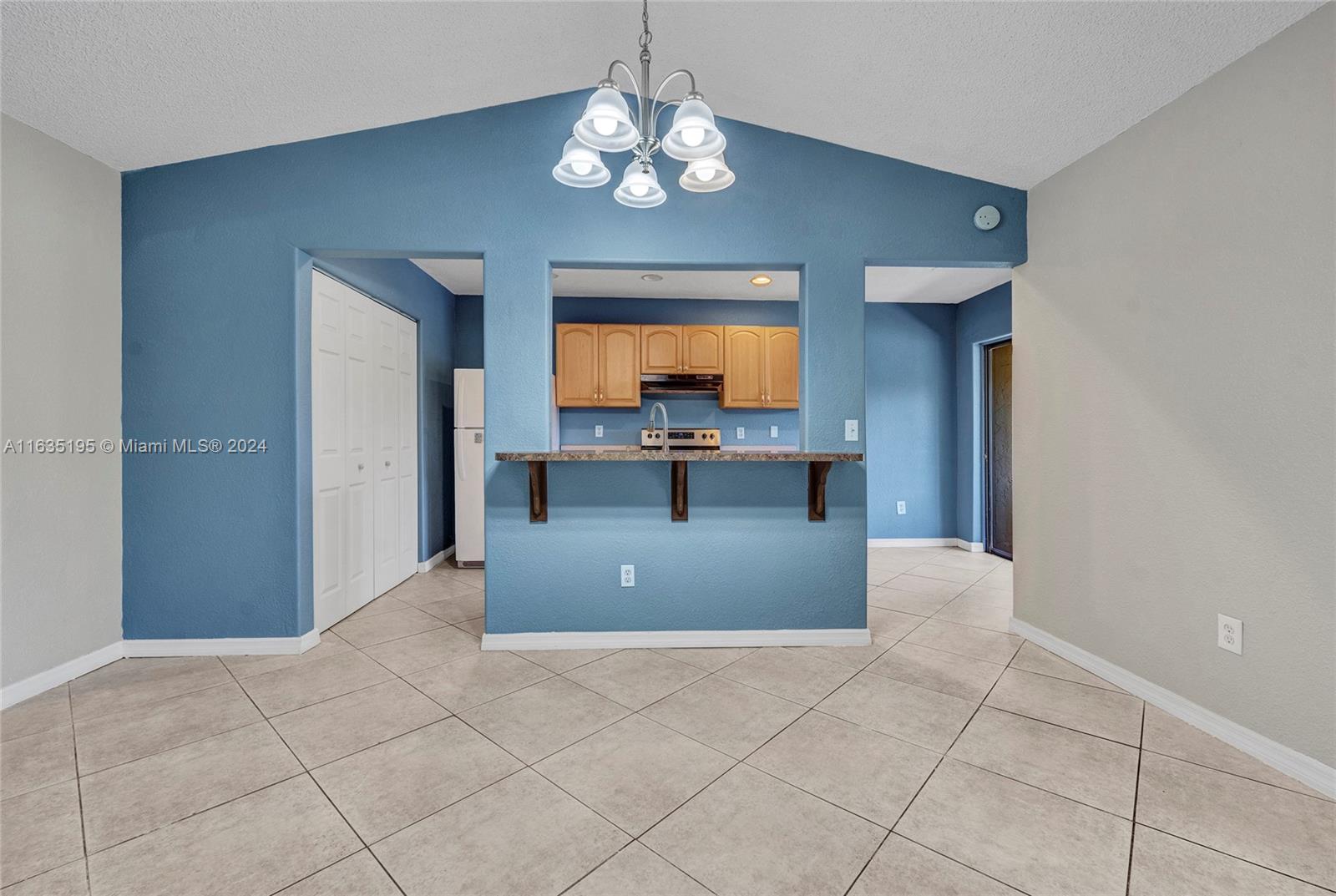 1489 Sandpiper Blvd # 0