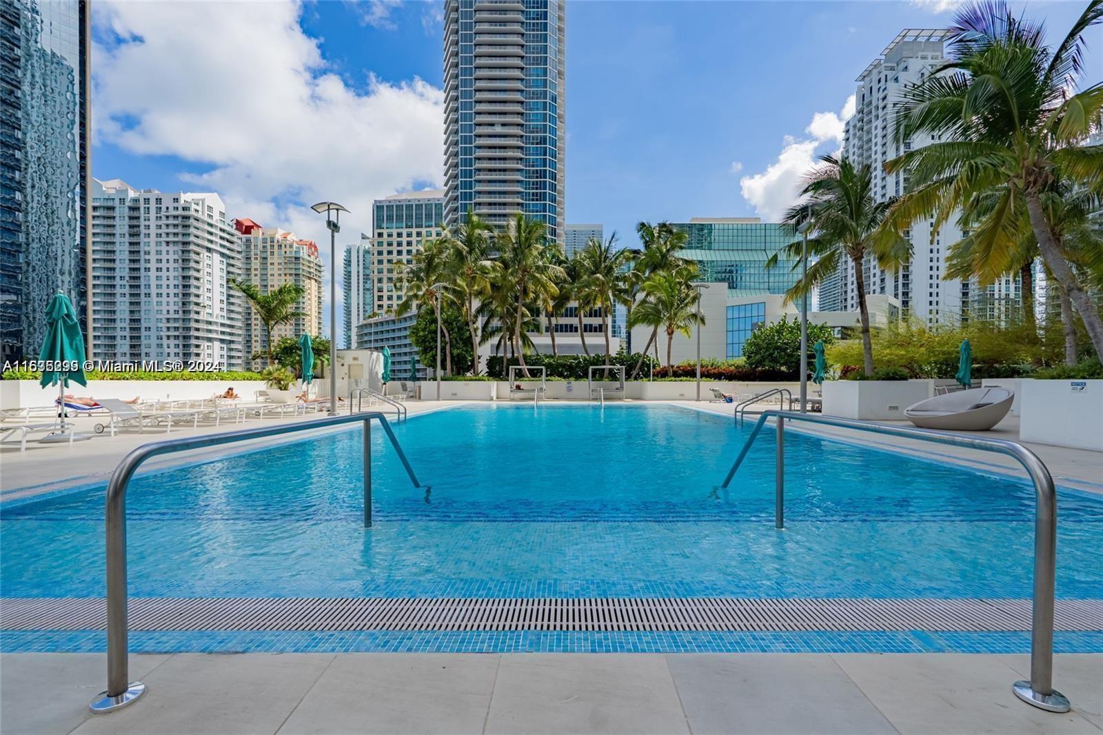 951 Brickell Ave # 1108