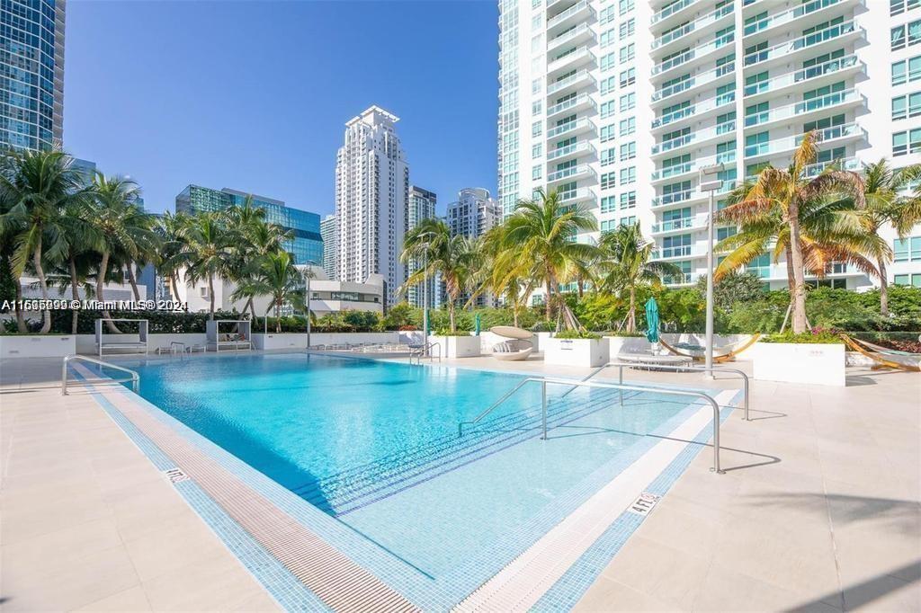 951 Brickell Ave # 1108
