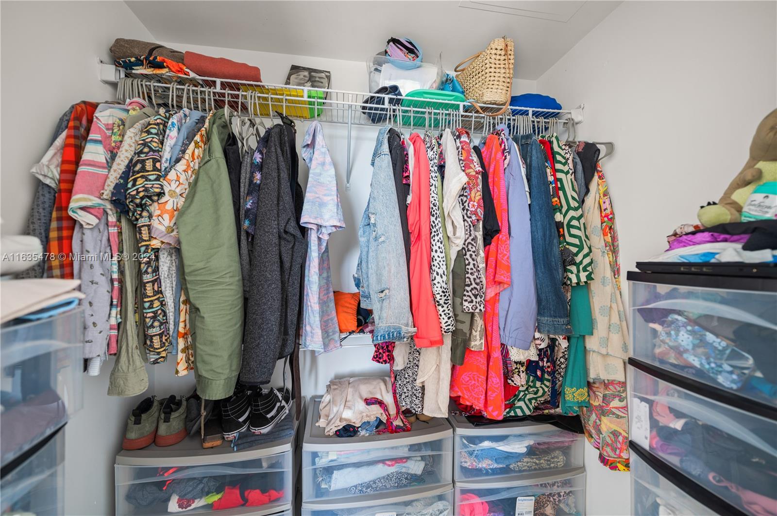 6362 Collins Ave # 404