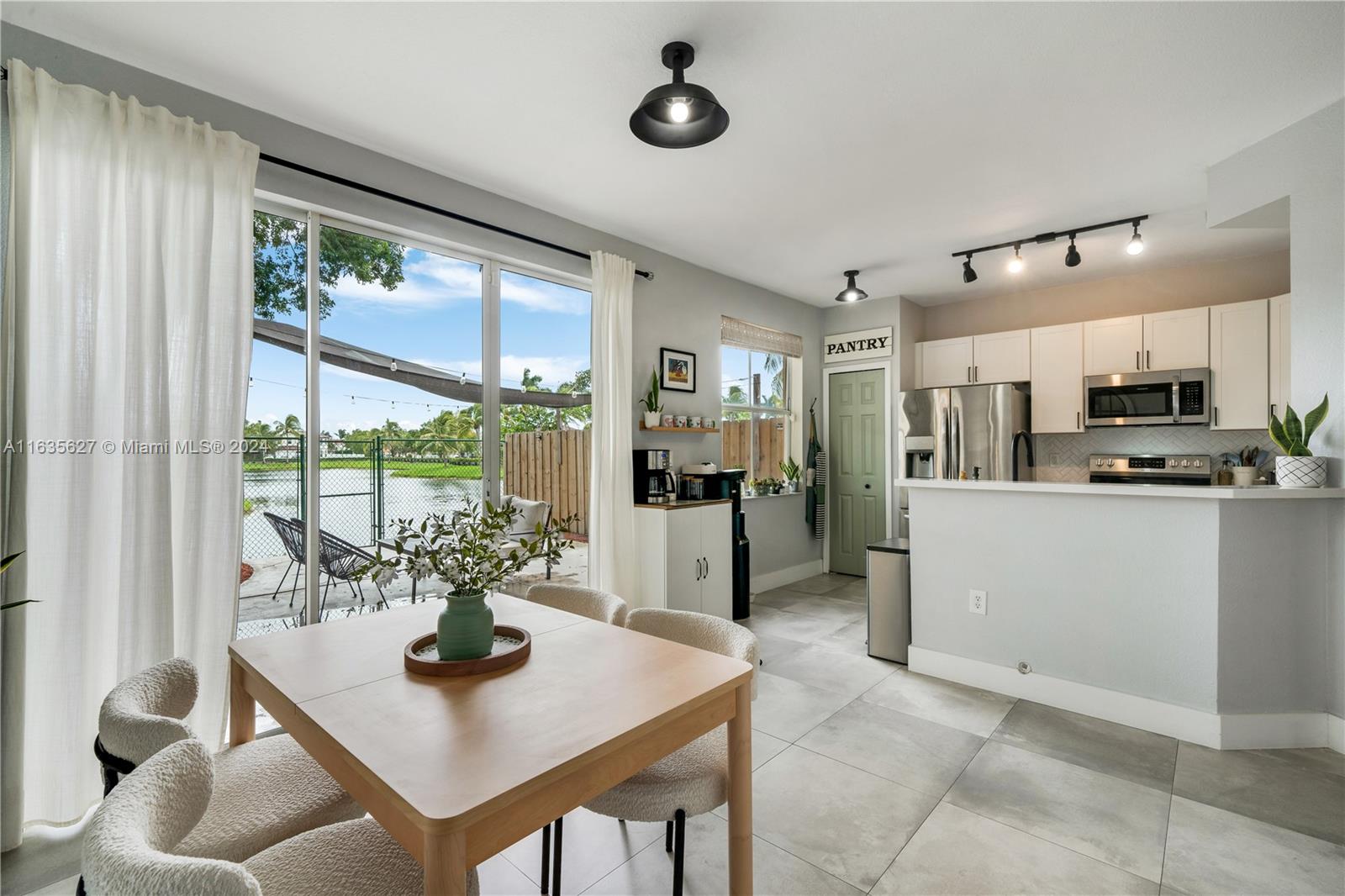 10918 SW 240th Ln # 10918