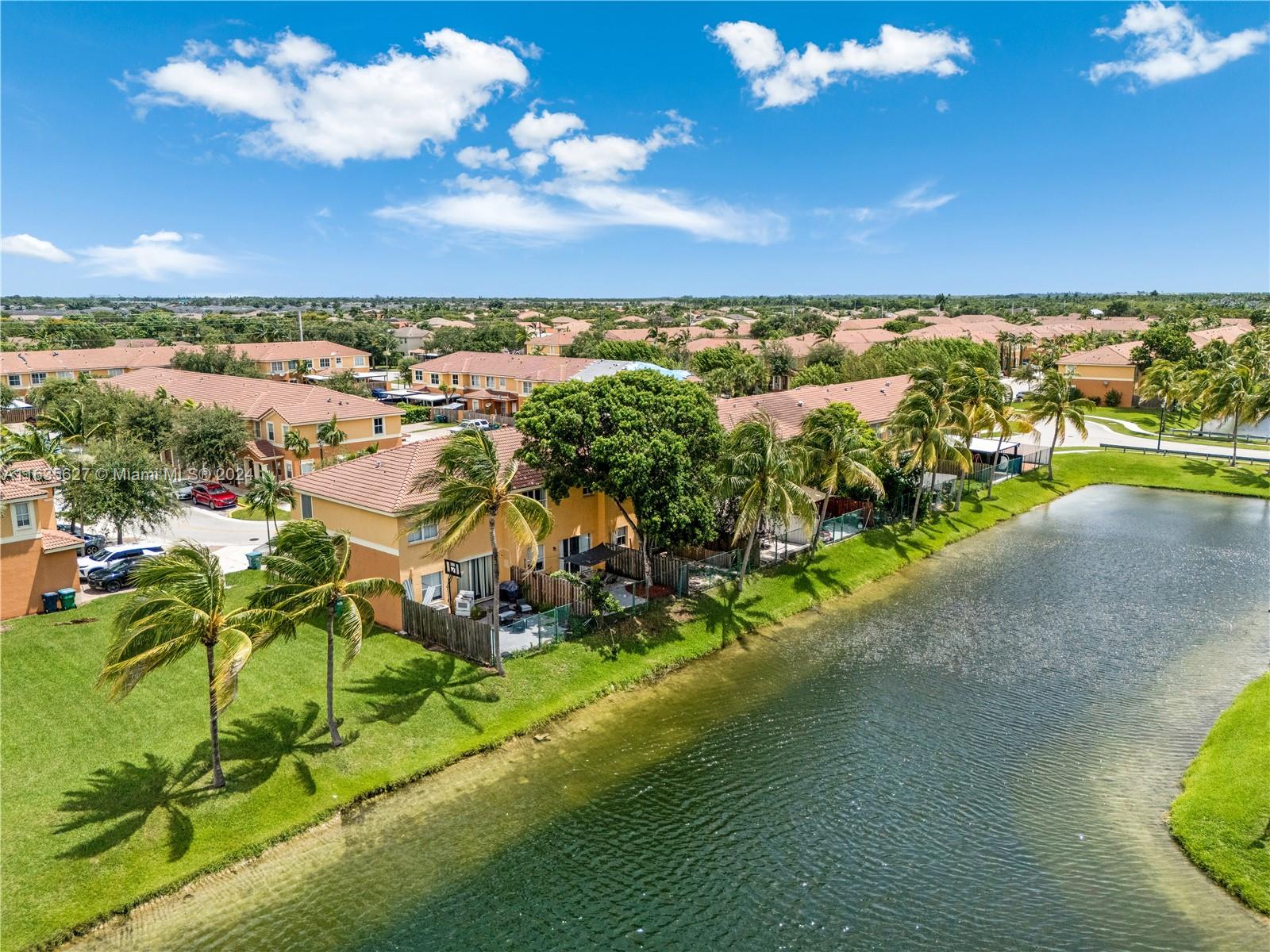 10918 SW 240th Ln # 10918