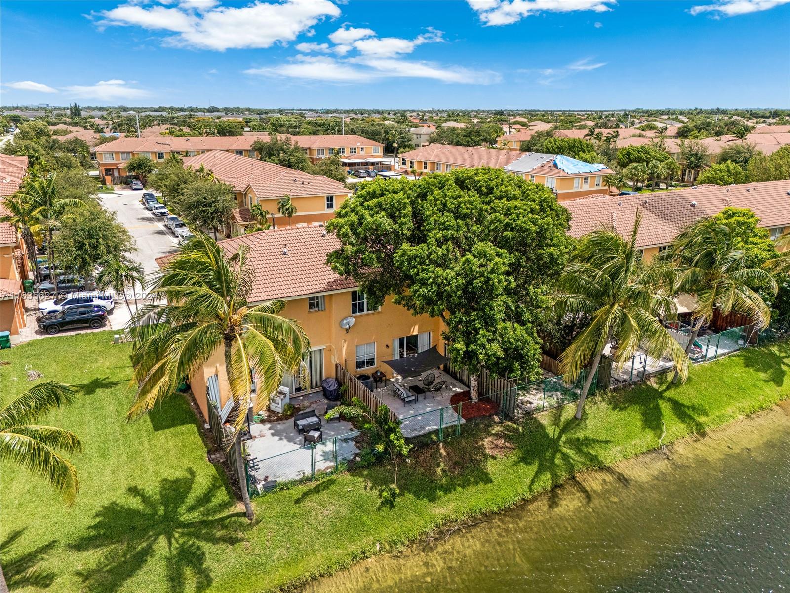 10918 SW 240th Ln # 10918