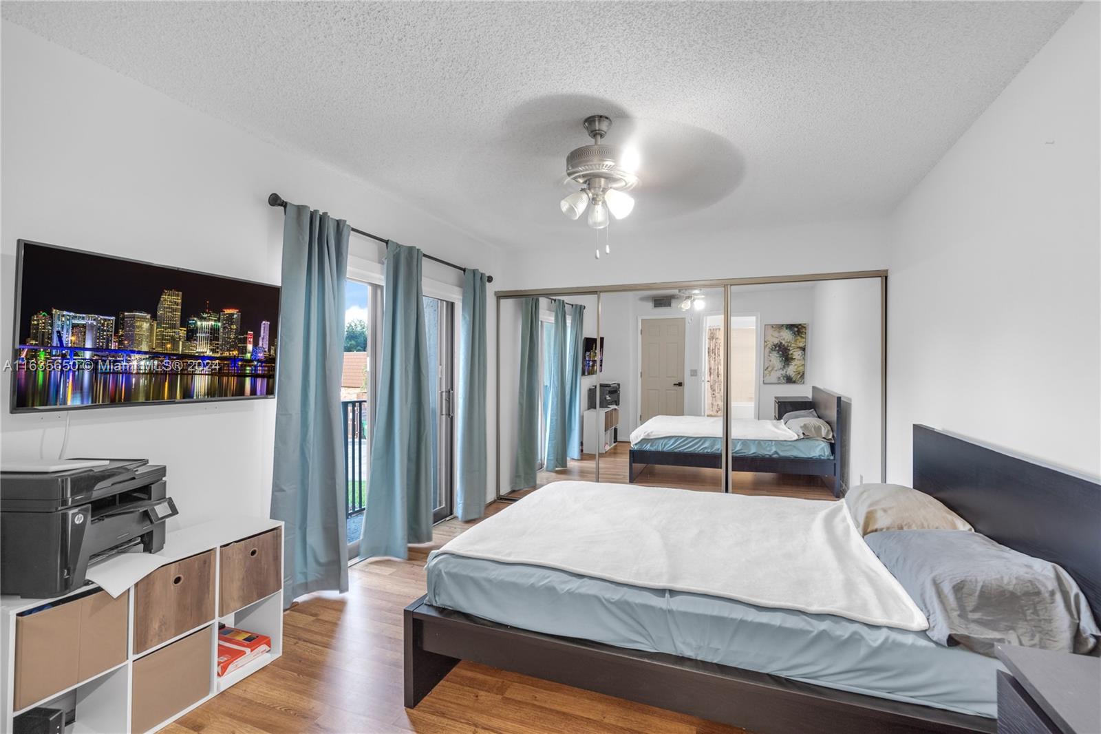 2601 Garden Ct