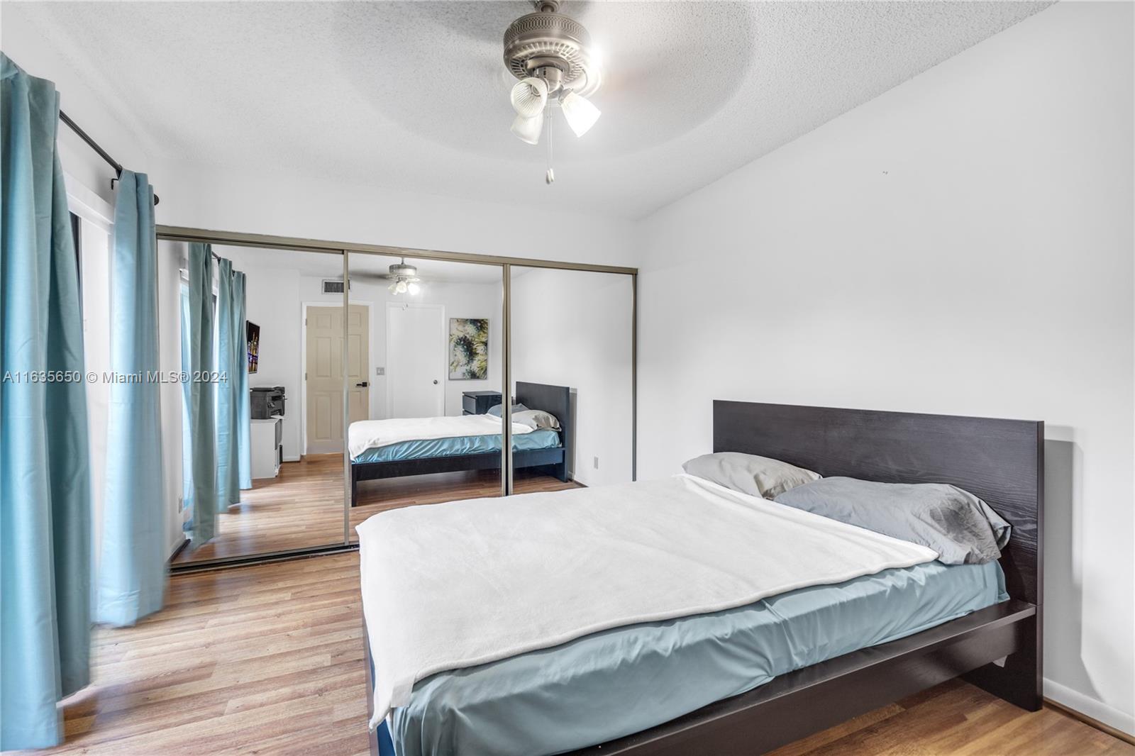 2601 Garden Ct