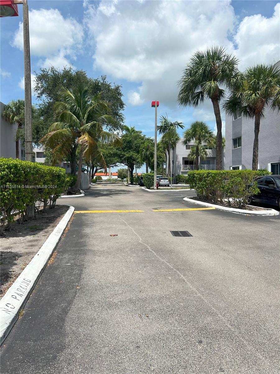 2750 W 76th St # 208