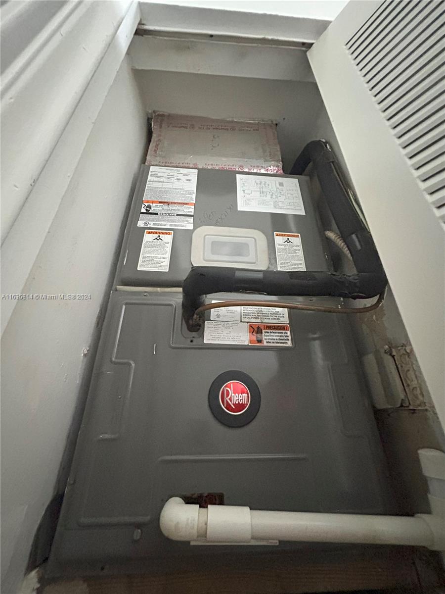 2750 W 76th St # 208