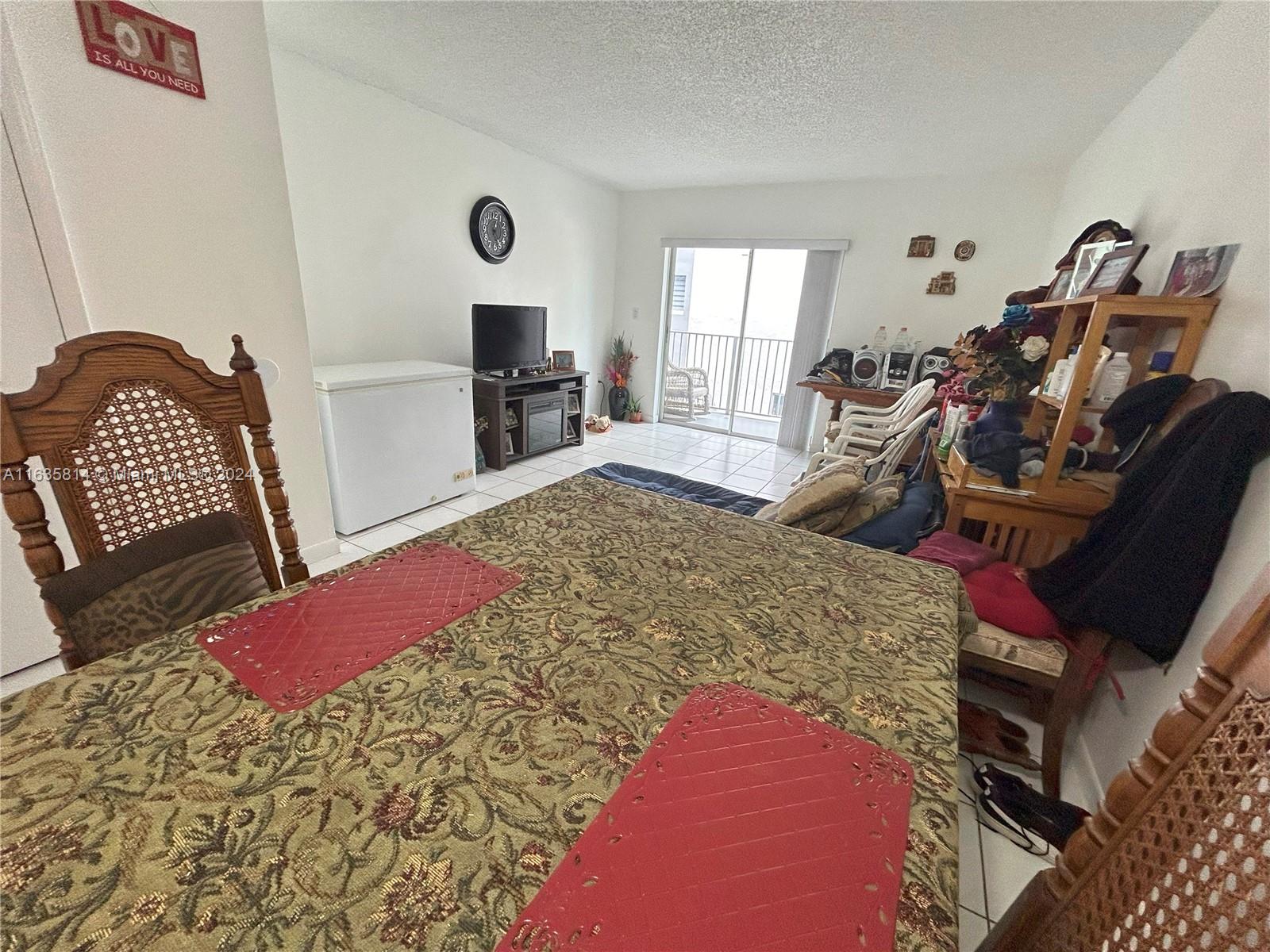 2750 W 76th St # 208