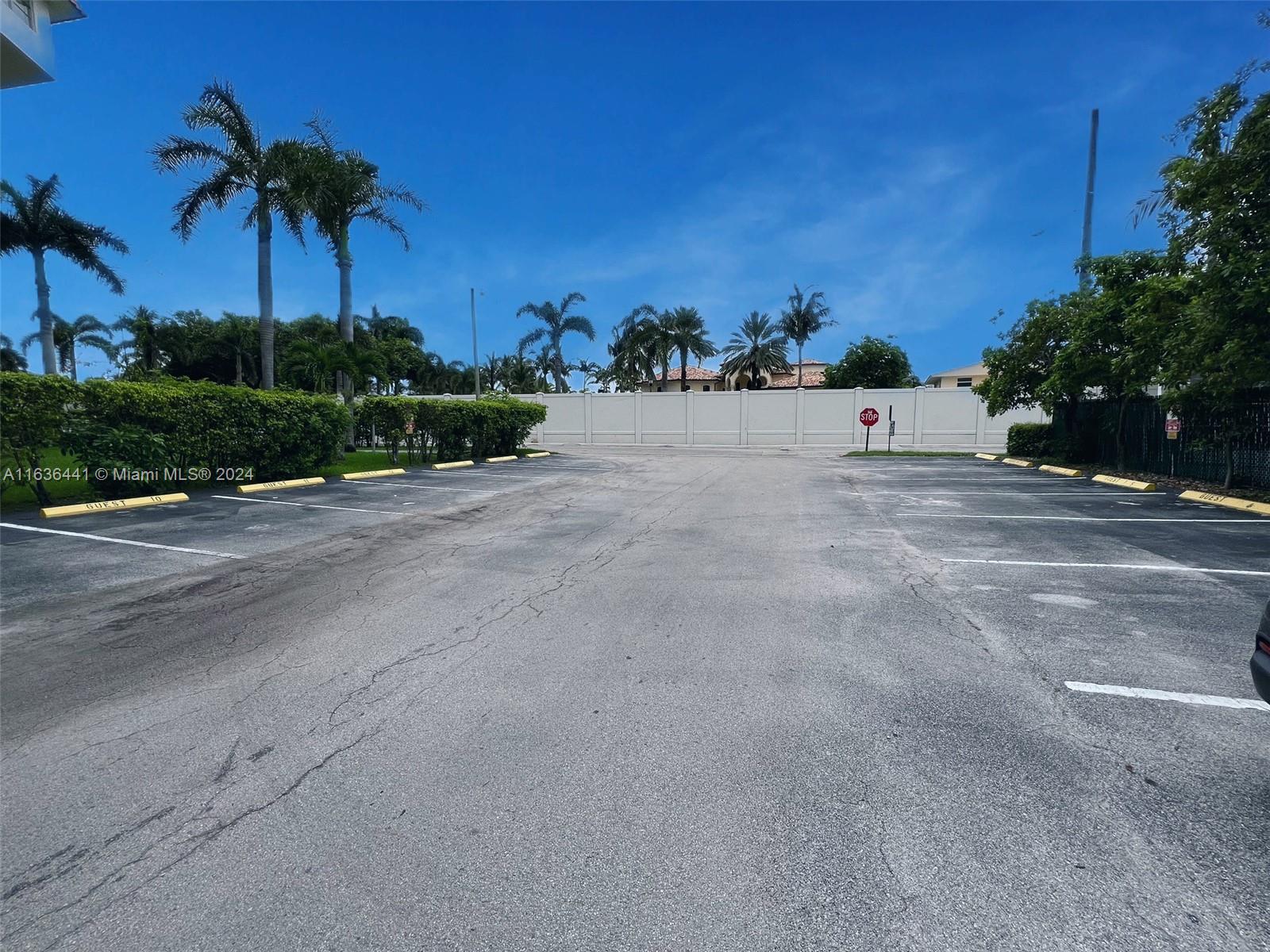 3181 S Ocean Dr # 408