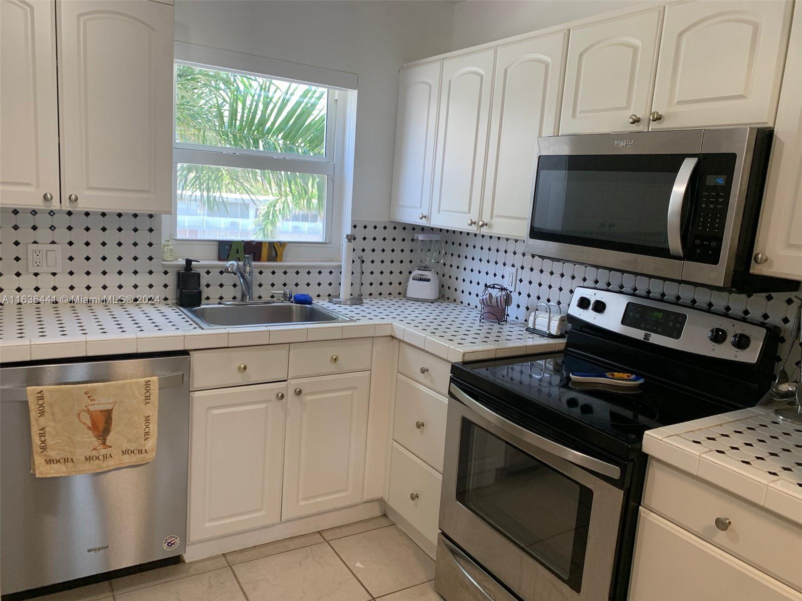 3181 S Ocean Dr # 408