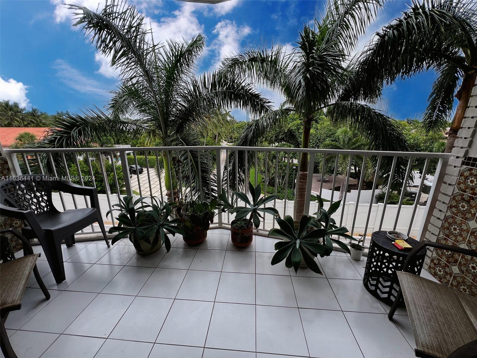 3181 S Ocean Dr # 408